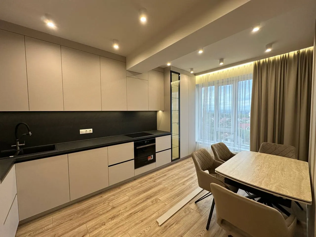 2-комнатная квартира, 67 м² — Изображение 1