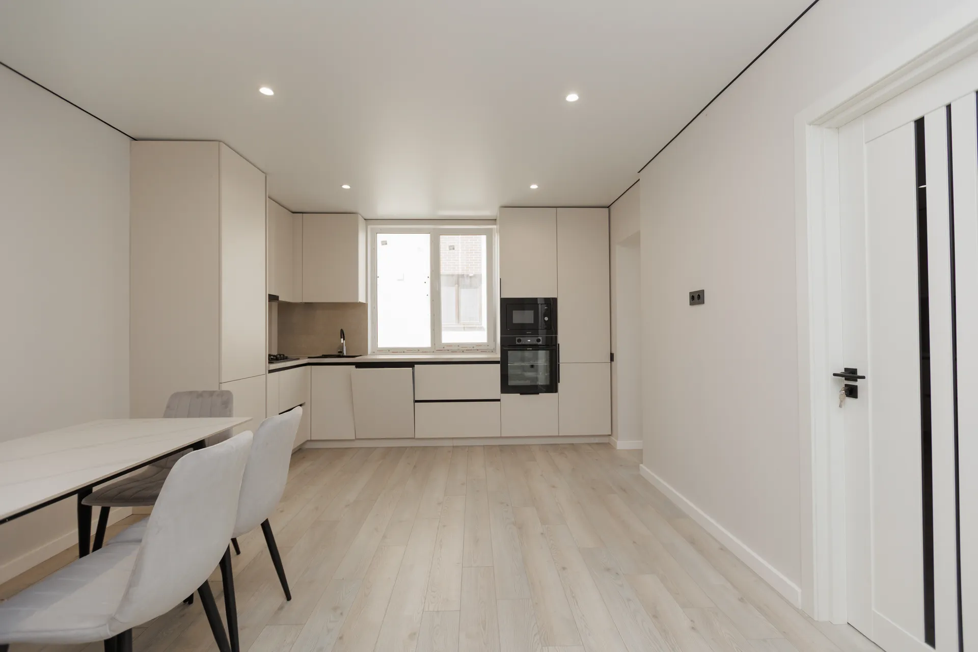 2-комнатная квартира, 75 м² — Изображение 4
