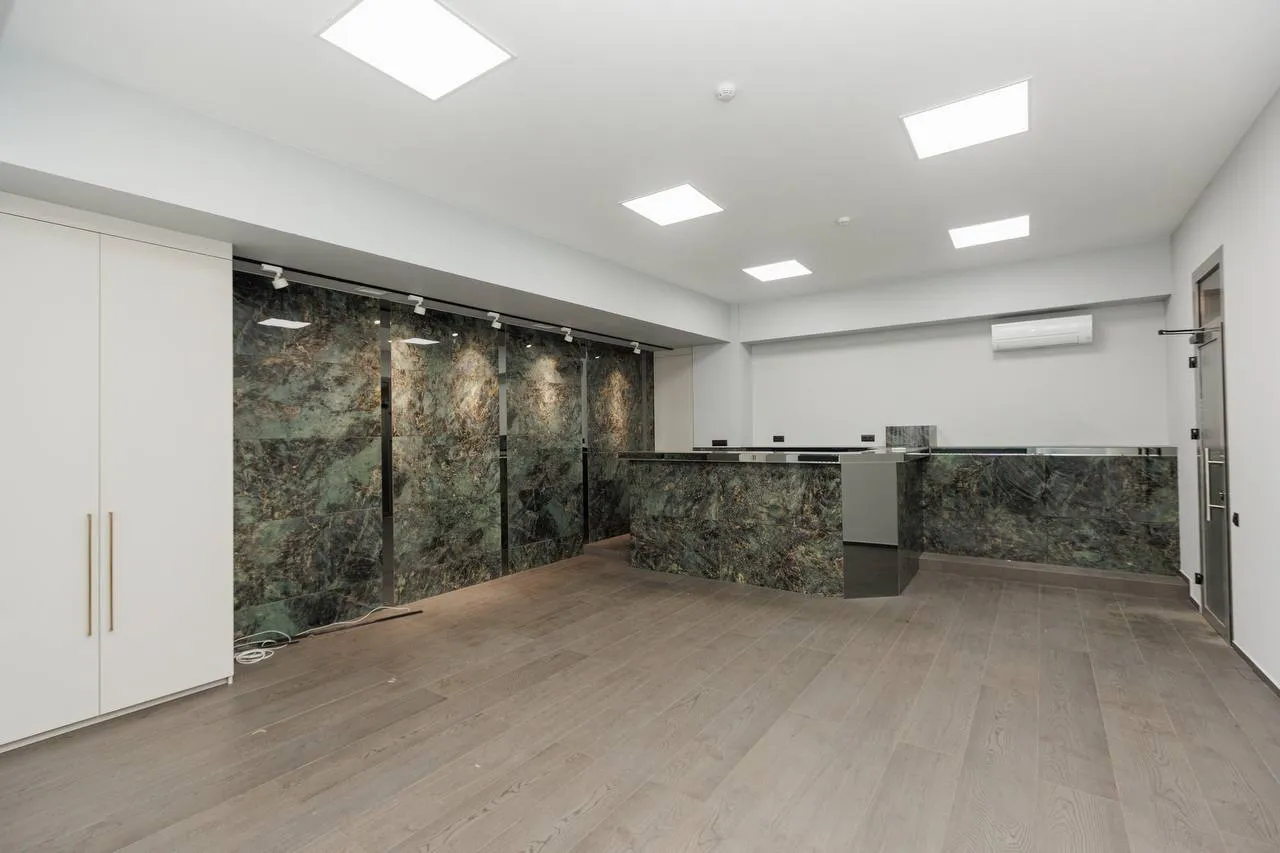 Spațiu comercial, 50 m² — Imagine 1