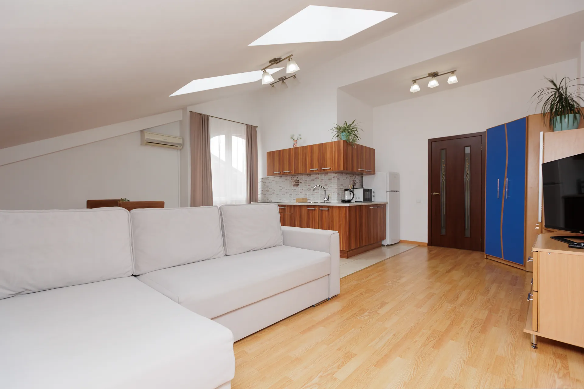 1-комнатная квартира, 42.2 м² — Изображение 2