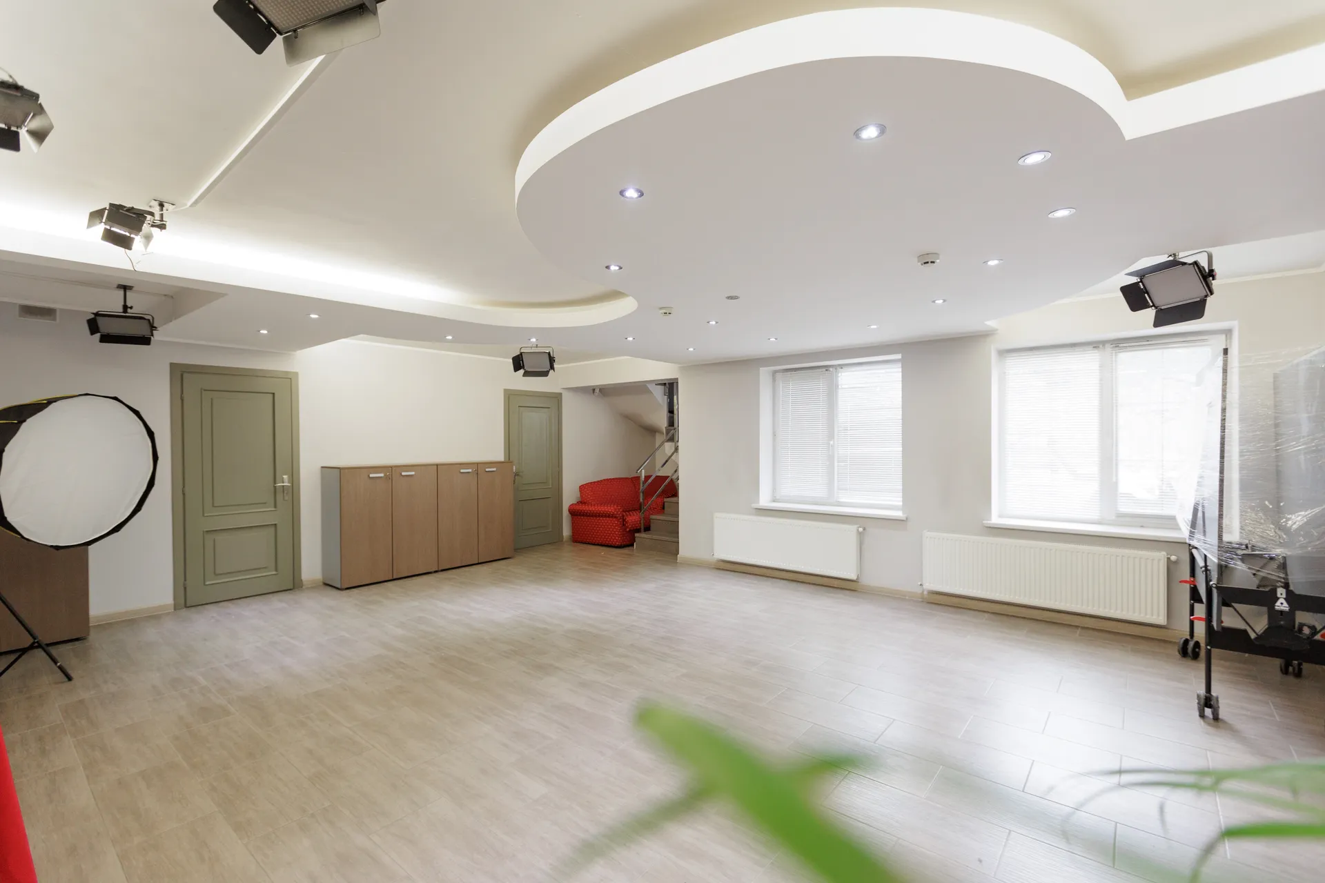 7-комнатный офис, 188 м² — Изображение 1