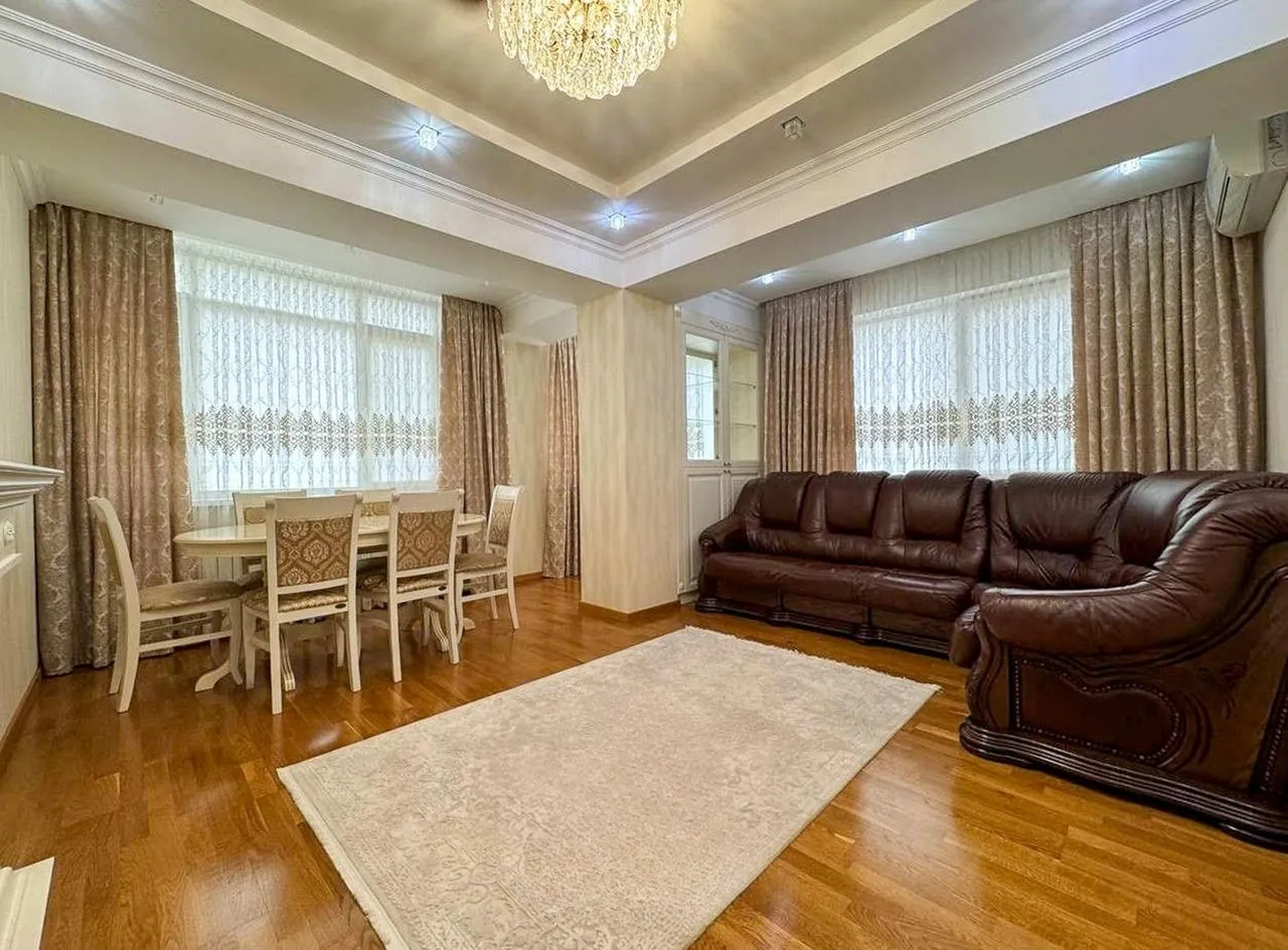 3-комнатная квартира, 93 м² — Изображение 1
