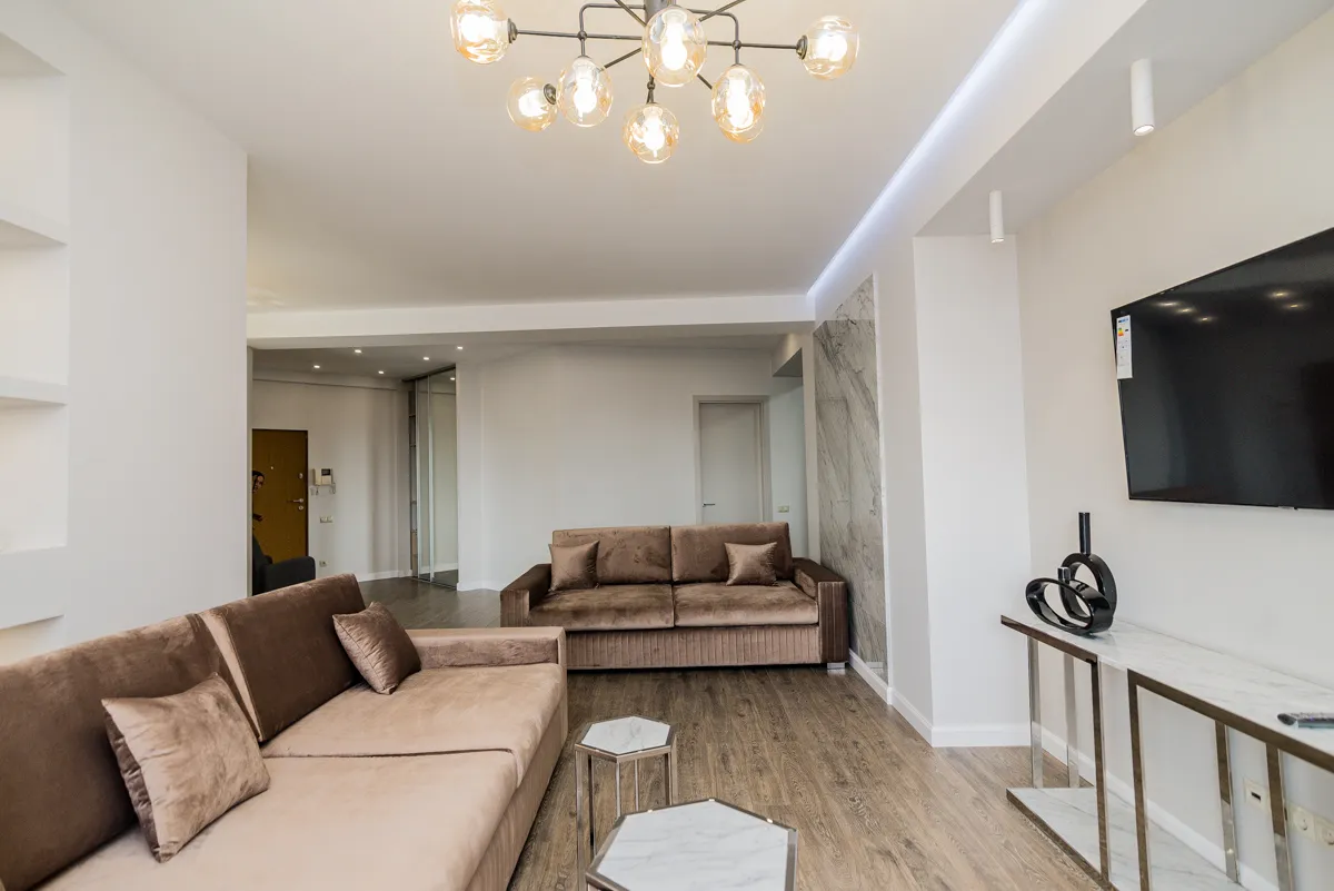 3-комнатная квартира, 150 м² — Изображение 1