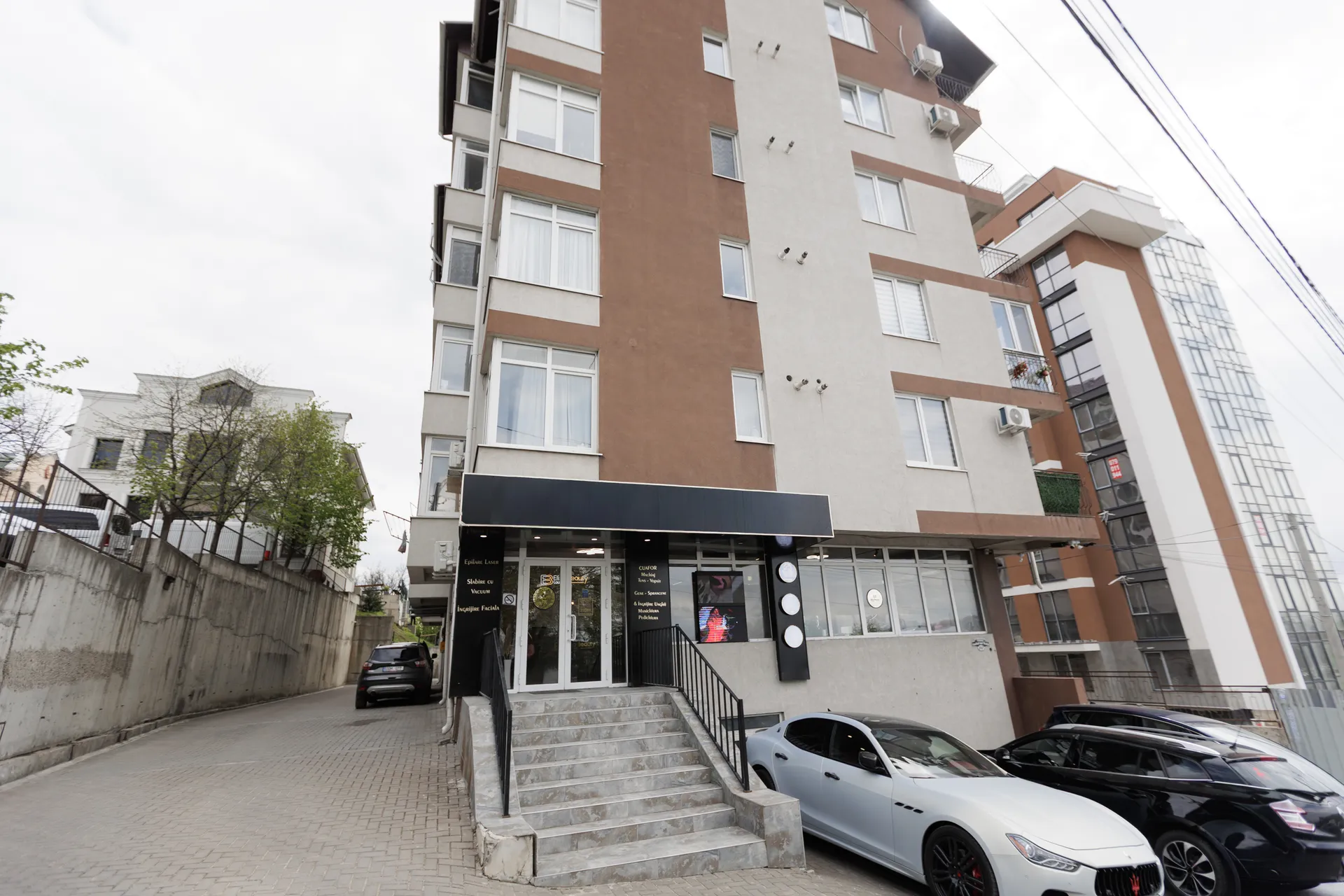 Spațiu comercial, 148 m² — Imagine 1