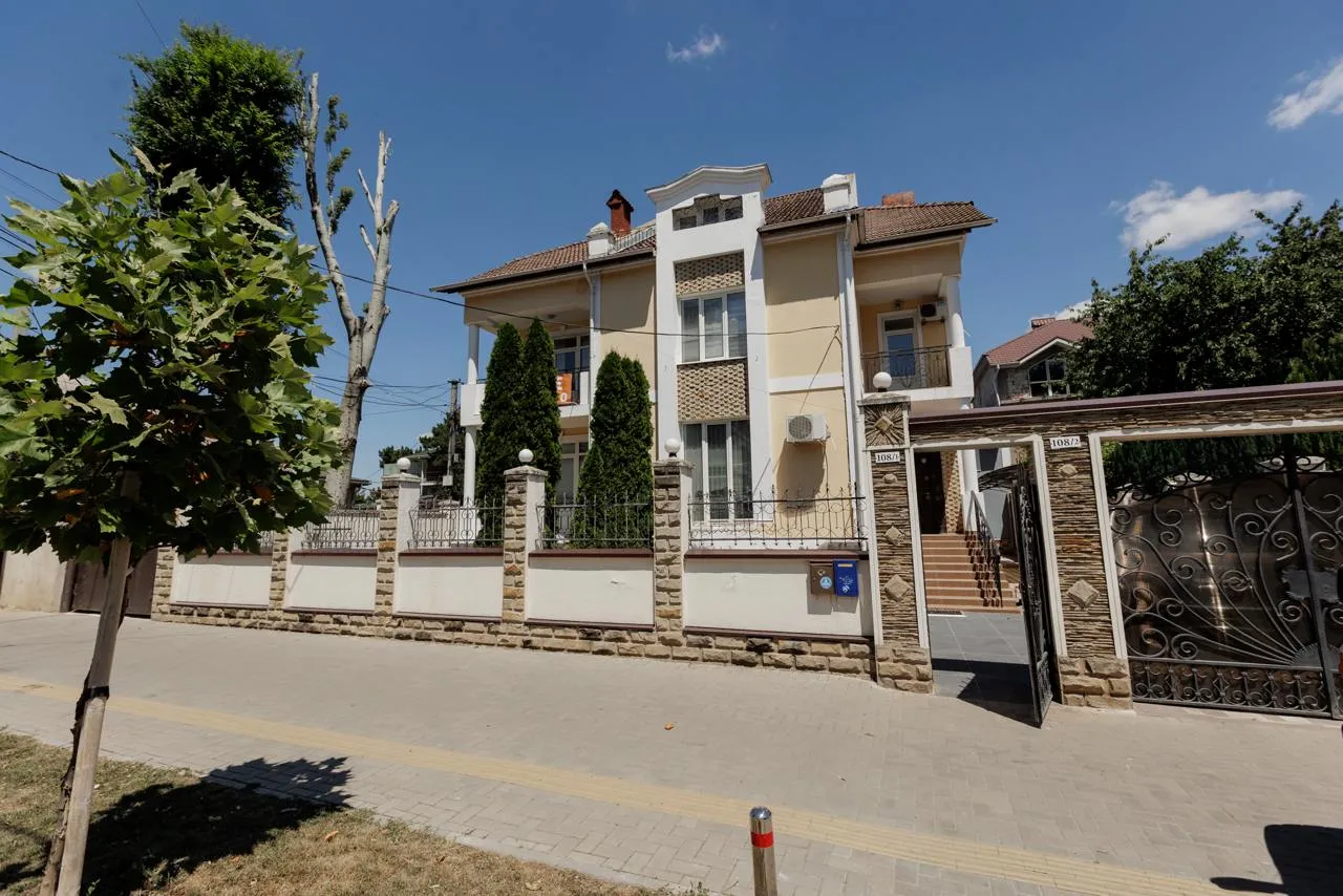 15-camere birou, 520 m² — Imagine 1