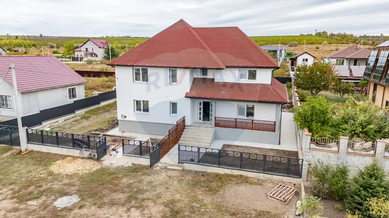 2-floor house, 96 m² — Image 1