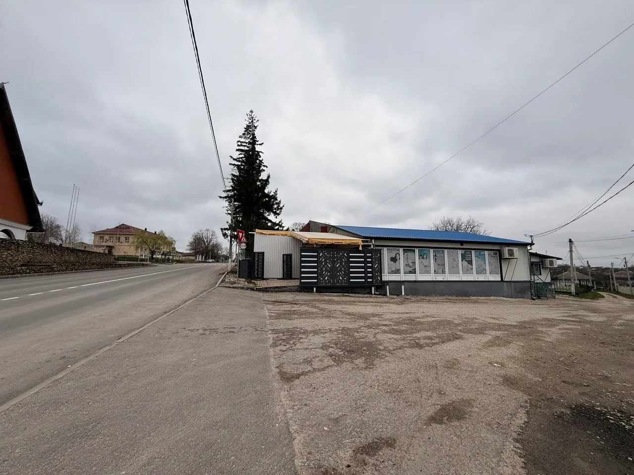 Spațiu comercial, 194 m² — Imagine 4