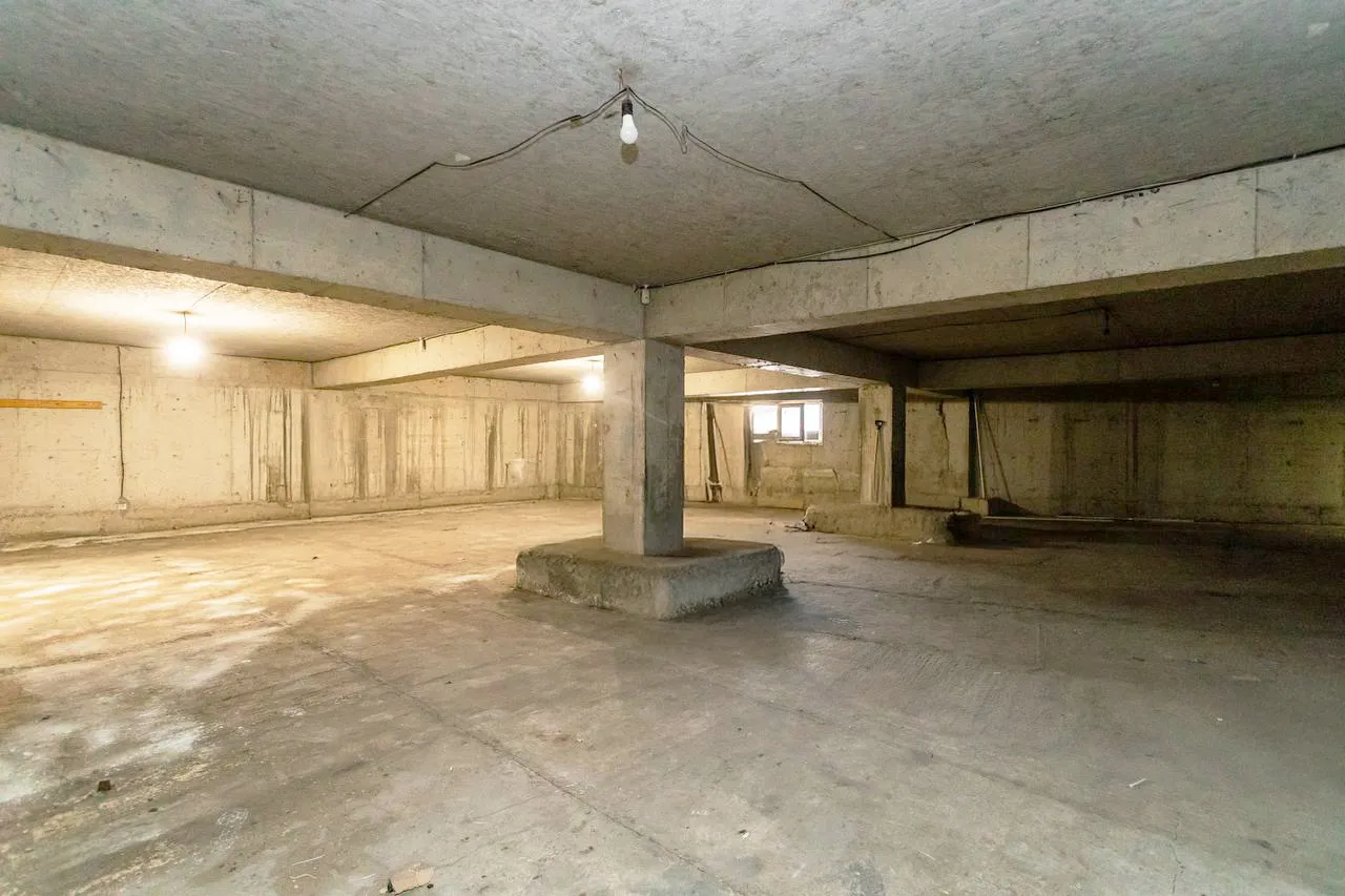 Торговое помещение, 305 м² — Изображение 2