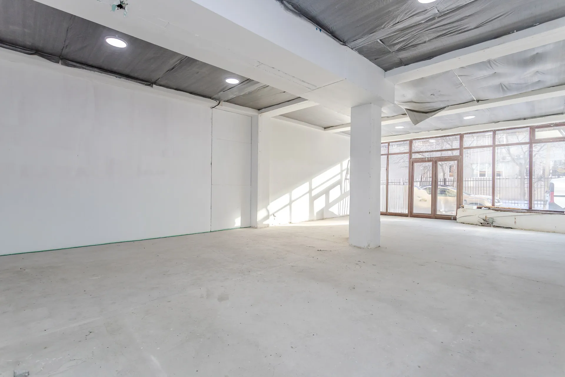 Торговое помещение, 310 м² — Изображение 1