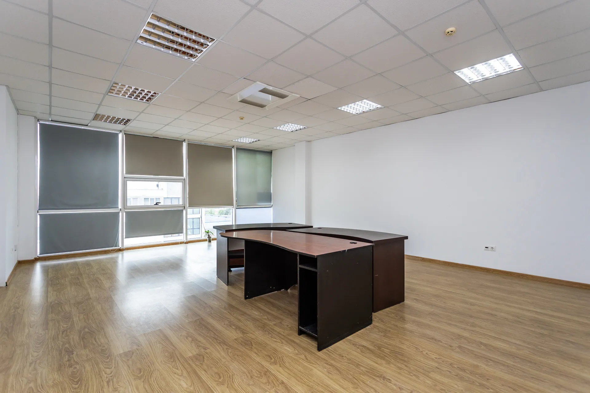 Trade space, 172 m² — Image 2