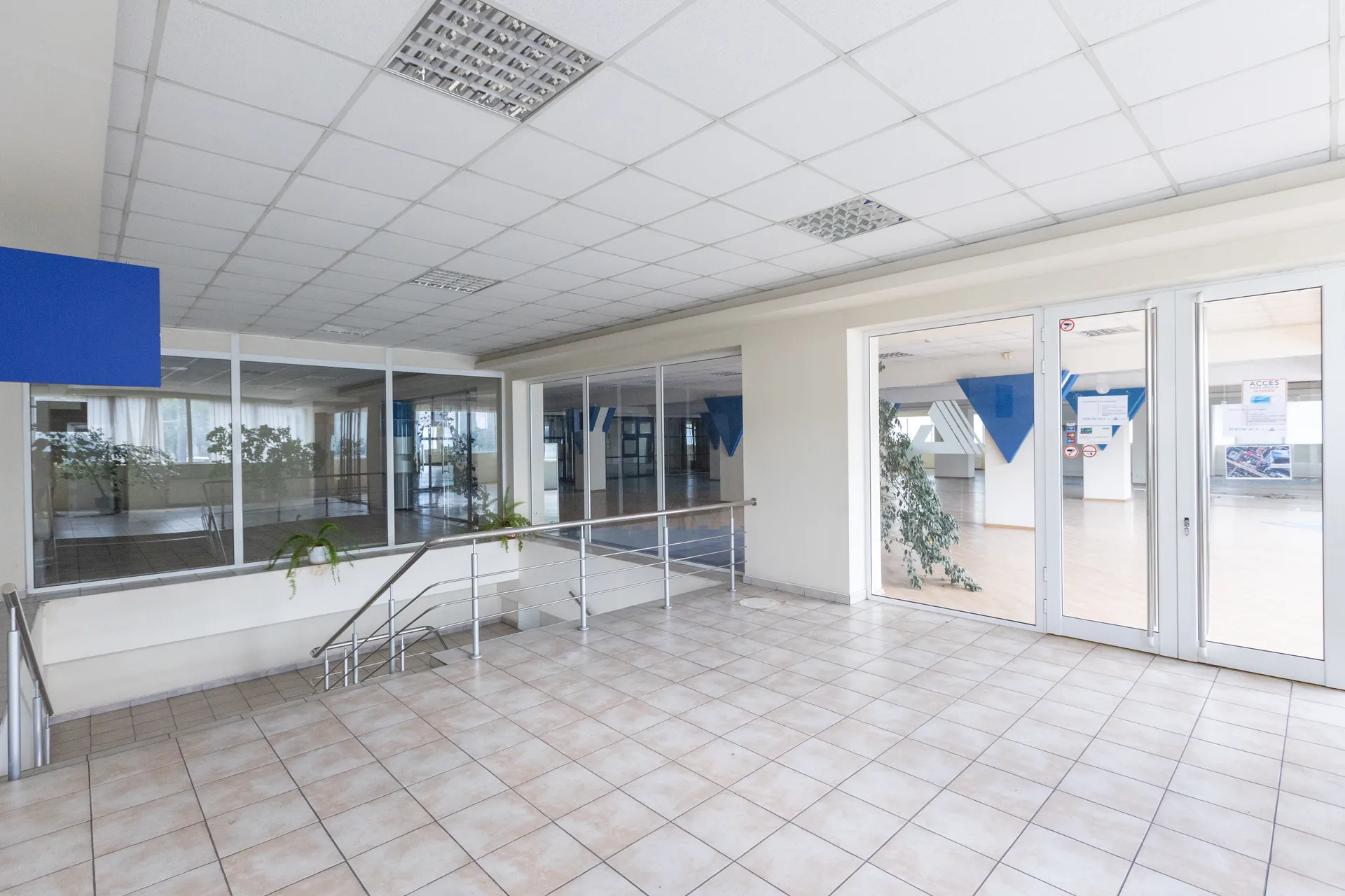 1-bedroom office, 645 m² — Image 4