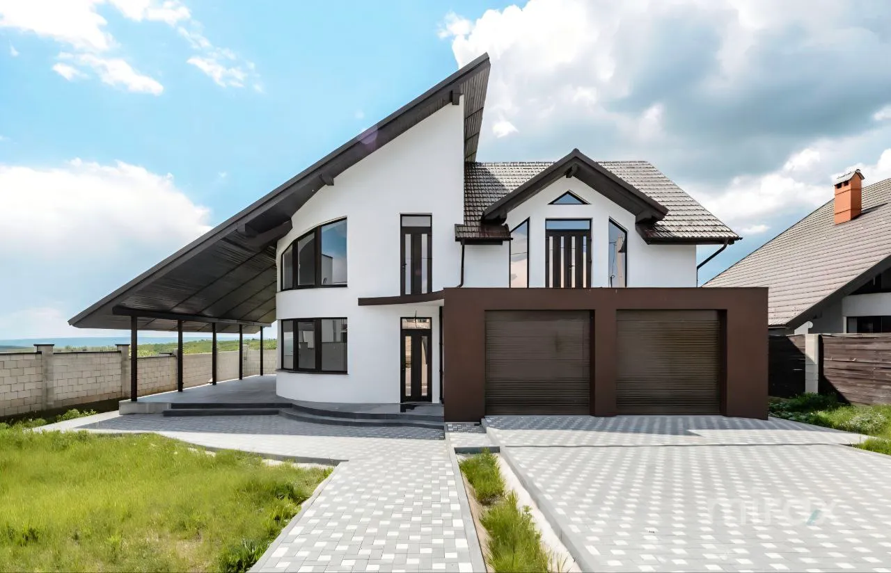 2-floor house, 240 m² — Image 1