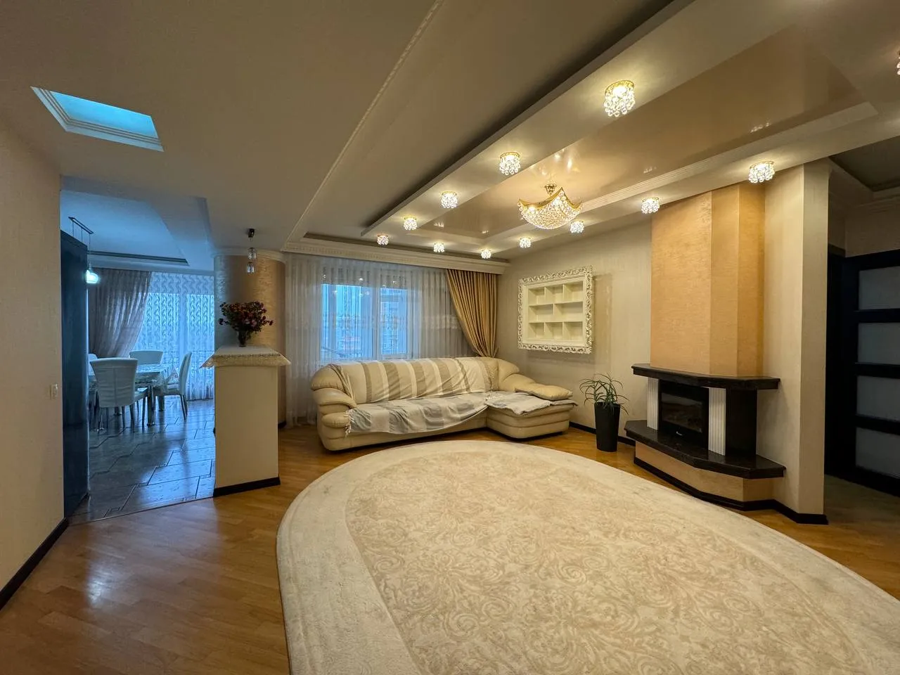 3-комнатная квартира, 130 м² — Изображение 1