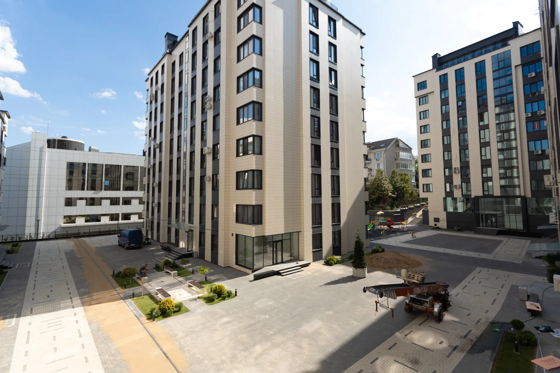 5-комнатная квартира, 195 м² — Изображение 1