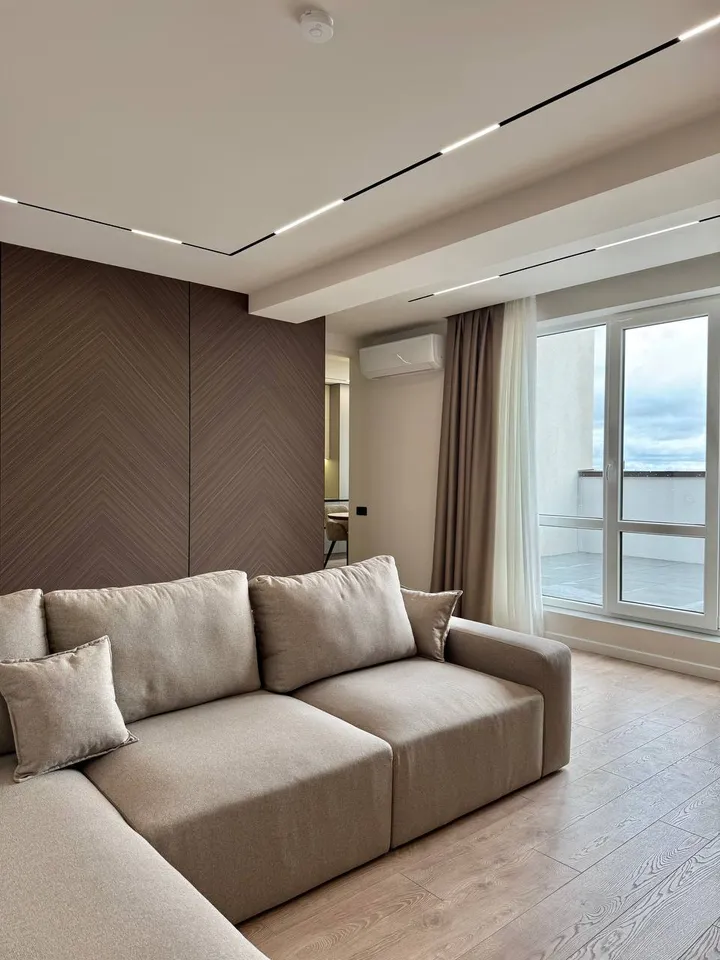 3-camere apartament, 105 m² — Imagine 1