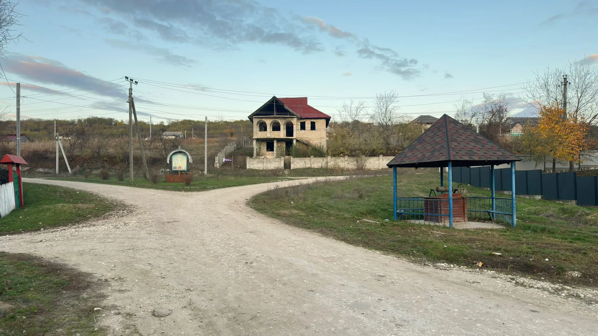 2-этажный дом, 220 м² — Изображение 1
