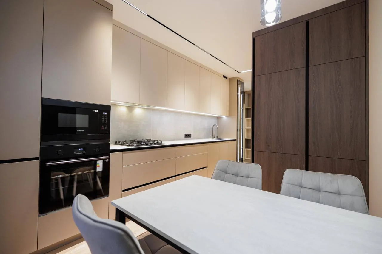 2-bedroom apartment, 65 m² — Image 3