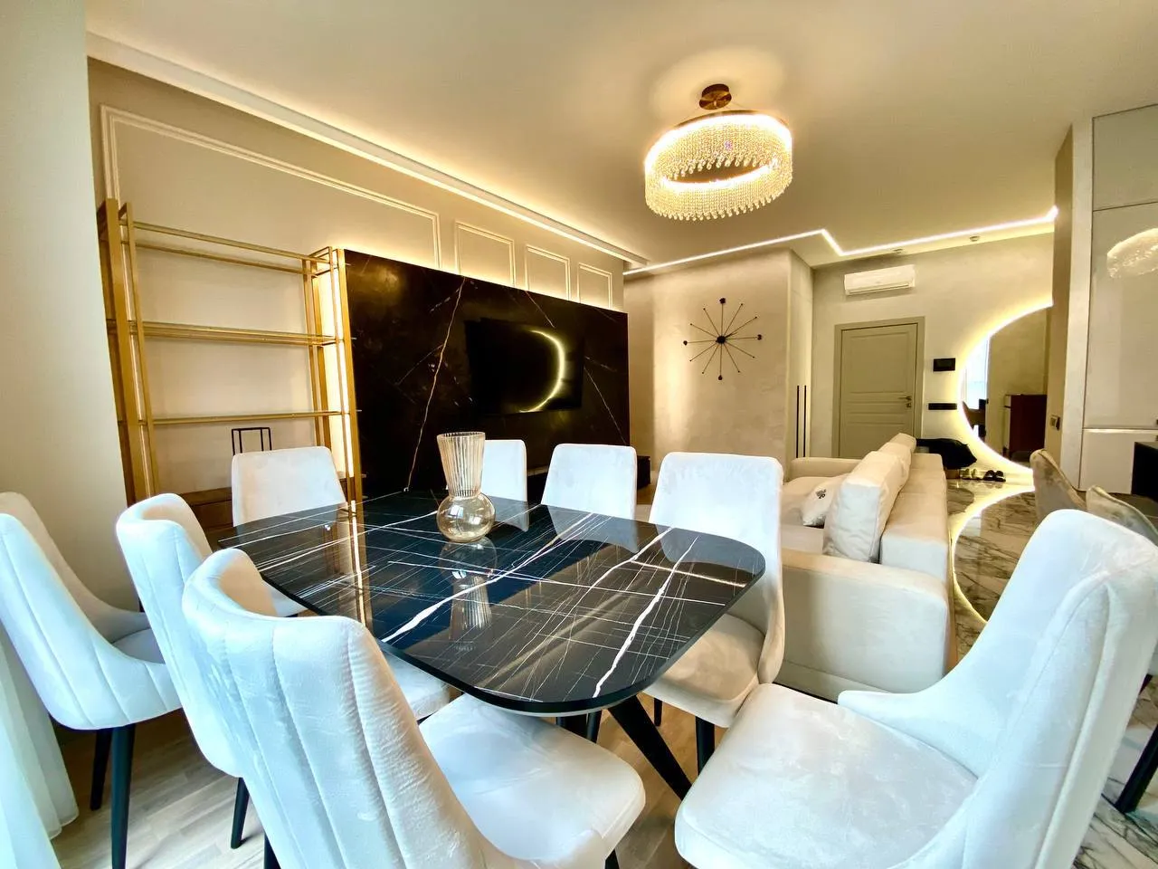 3-комнатная квартира, 105 м² — Изображение 1