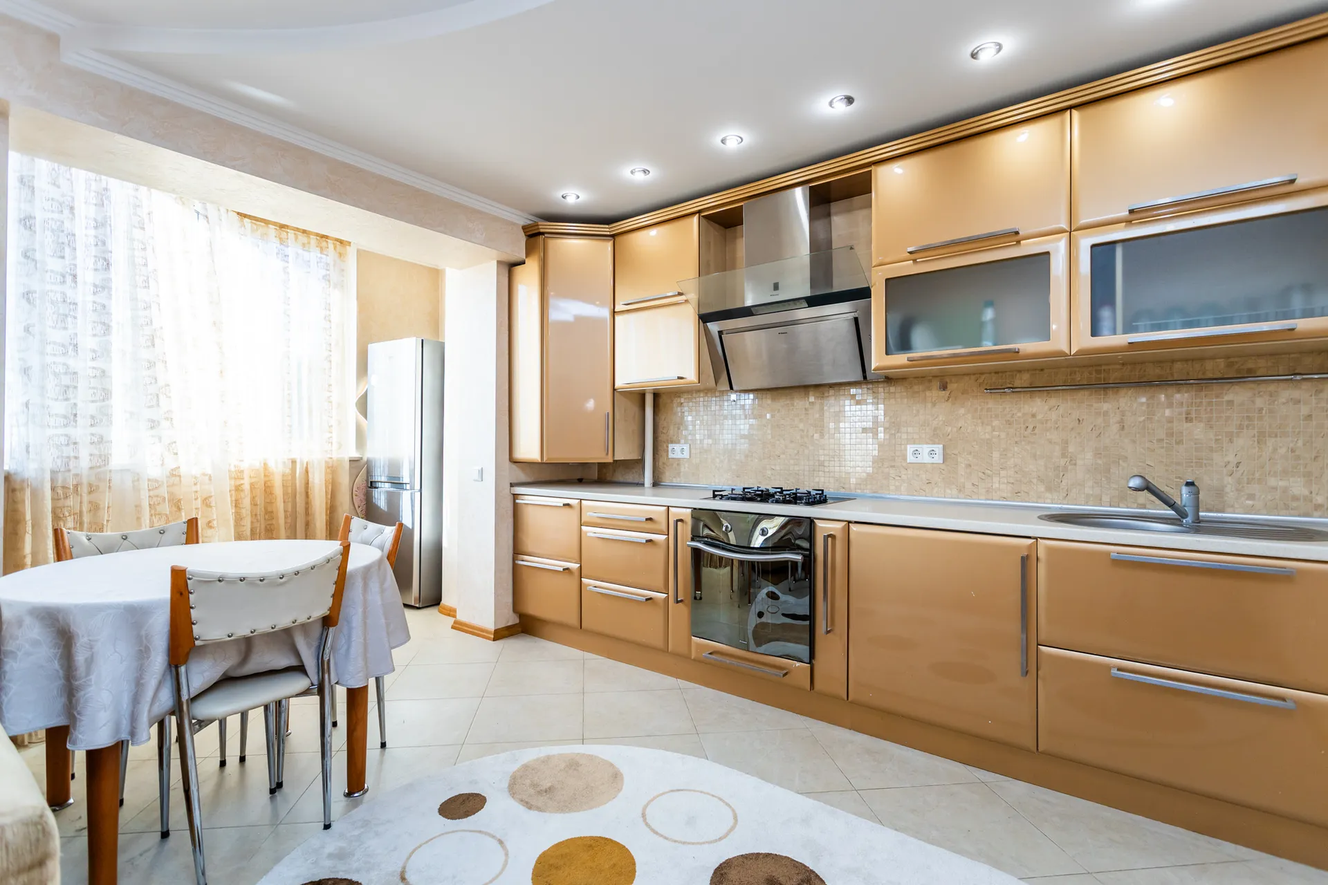 2-bedroom apartment, 75 m² — Image 2