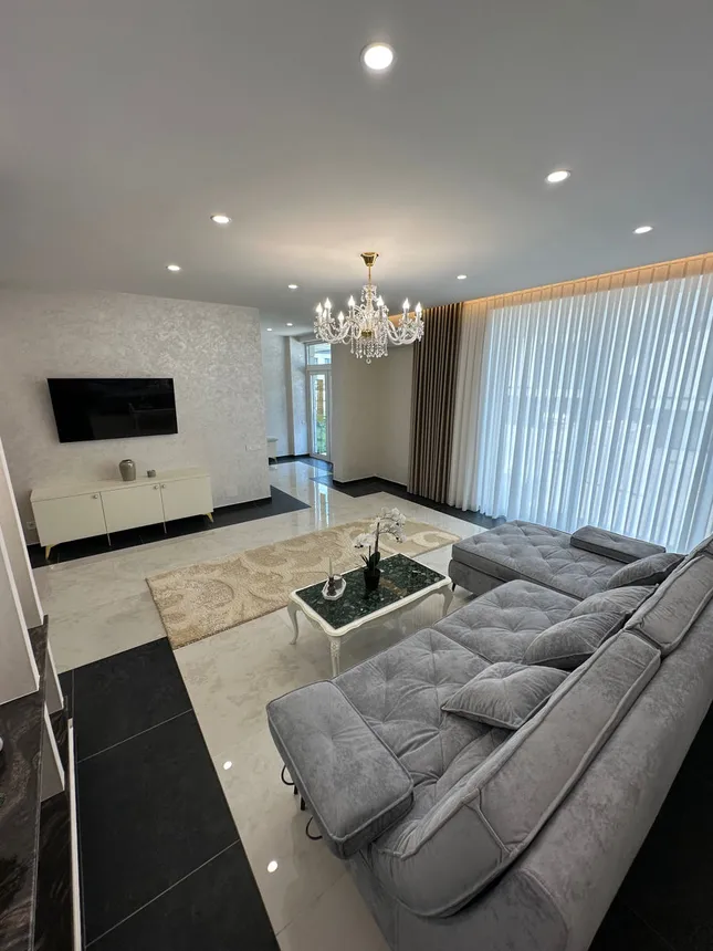 3-этажный дом, 340 м² — Изображение 4