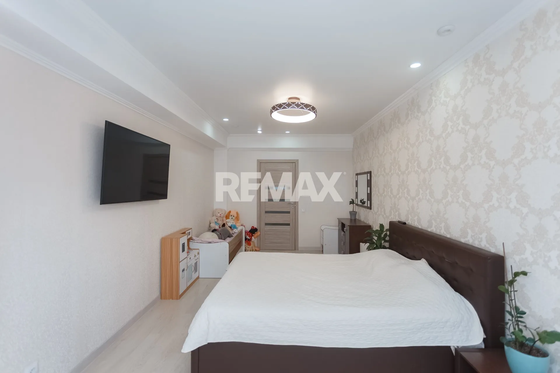 1-bedroom apartment, 52 m² — Image 10