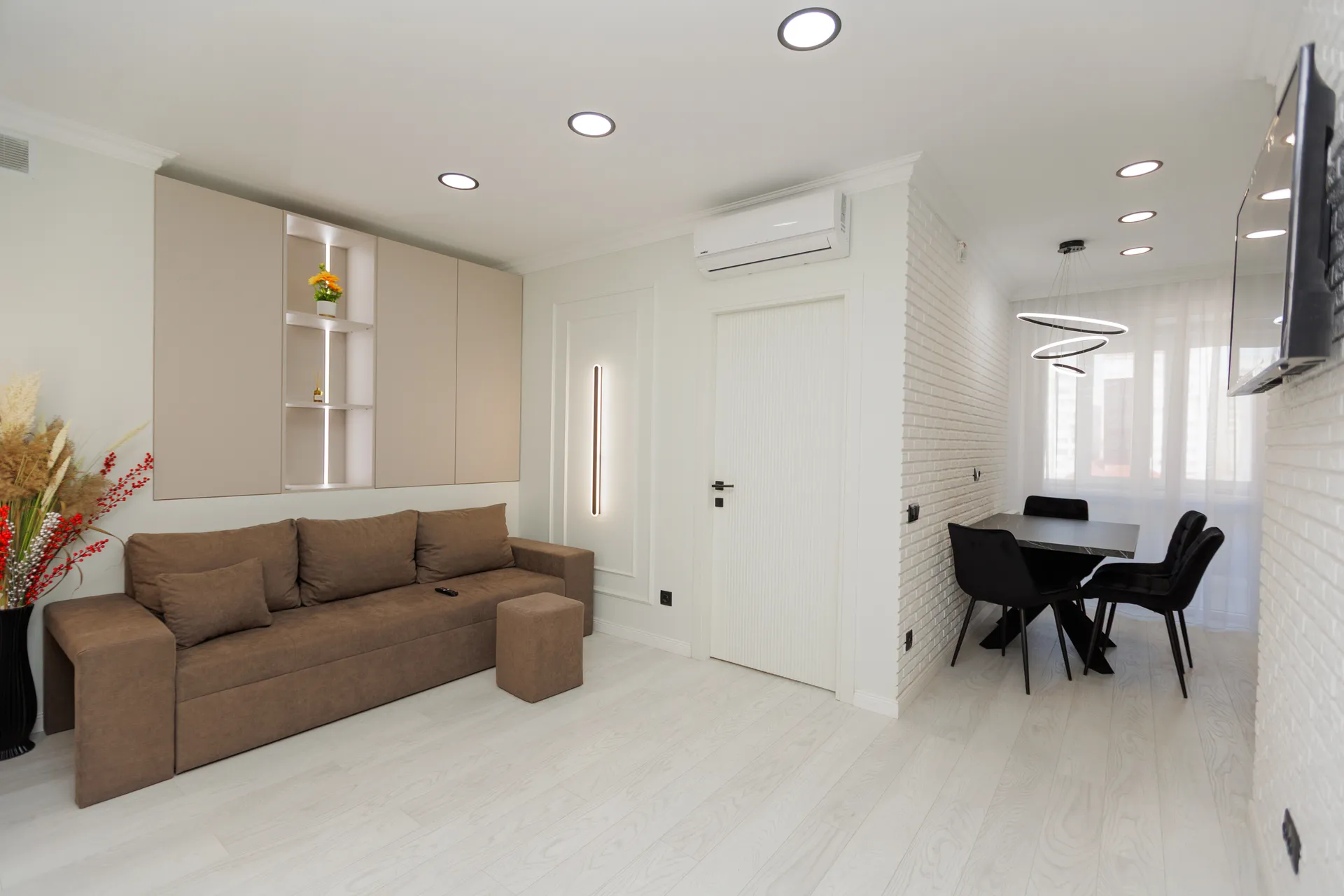 2-комнатная квартира, 67 м² — Изображение 2