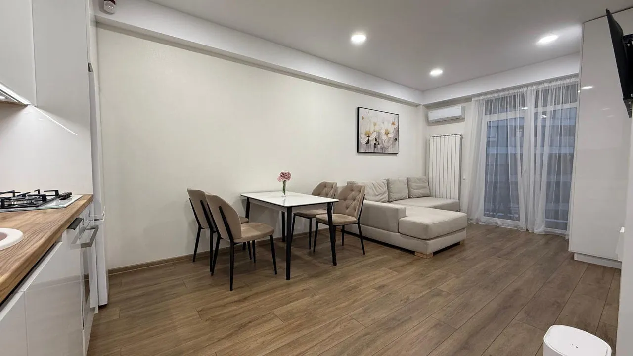 2-комнатная квартира, 87 м² — Изображение 1
