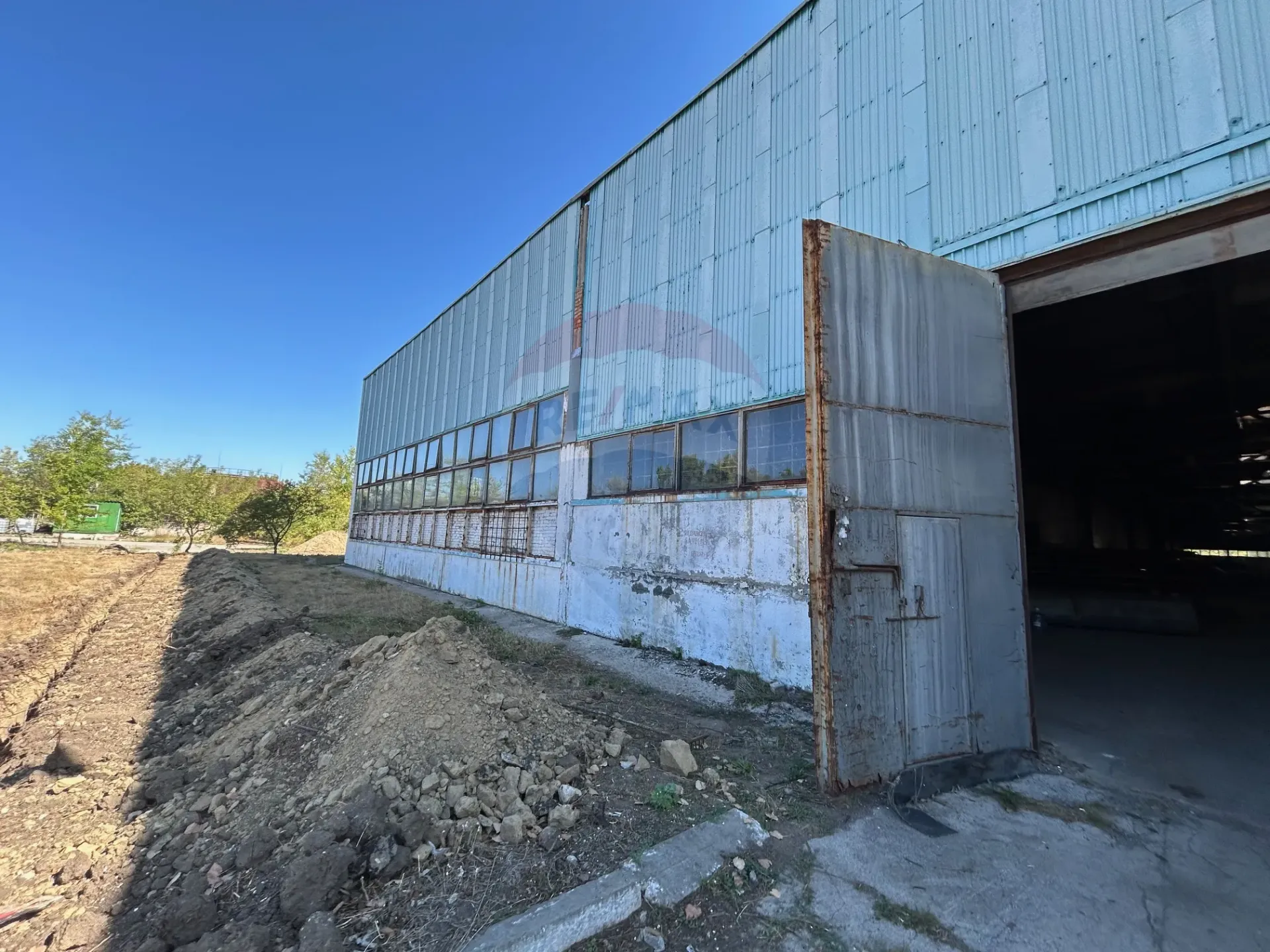 Warehouse, 1 500 m² — Image 8