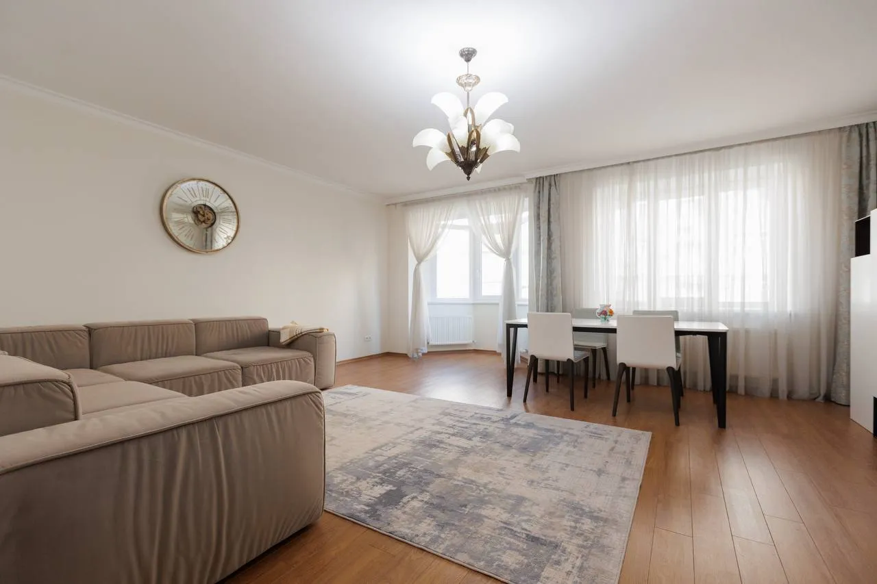 4-комнатная квартира, 147 м² — Изображение 1
