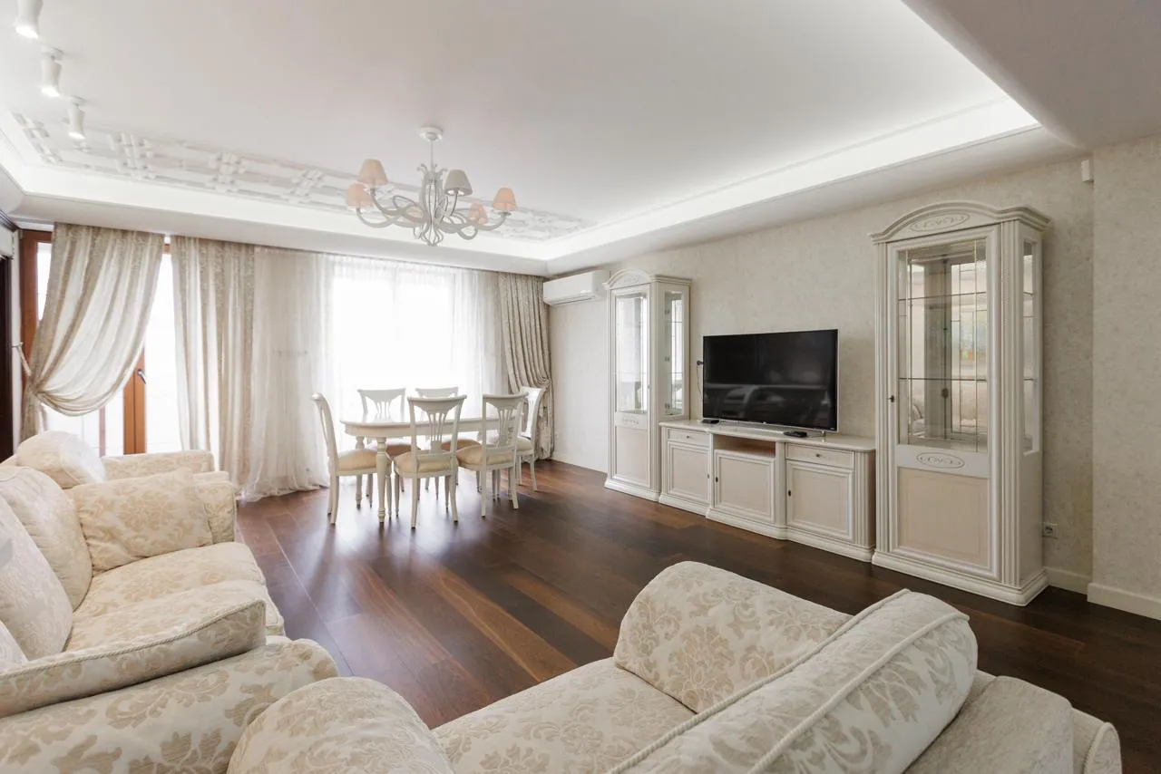 4-комнатная квартира, 160 м² — Изображение 1
