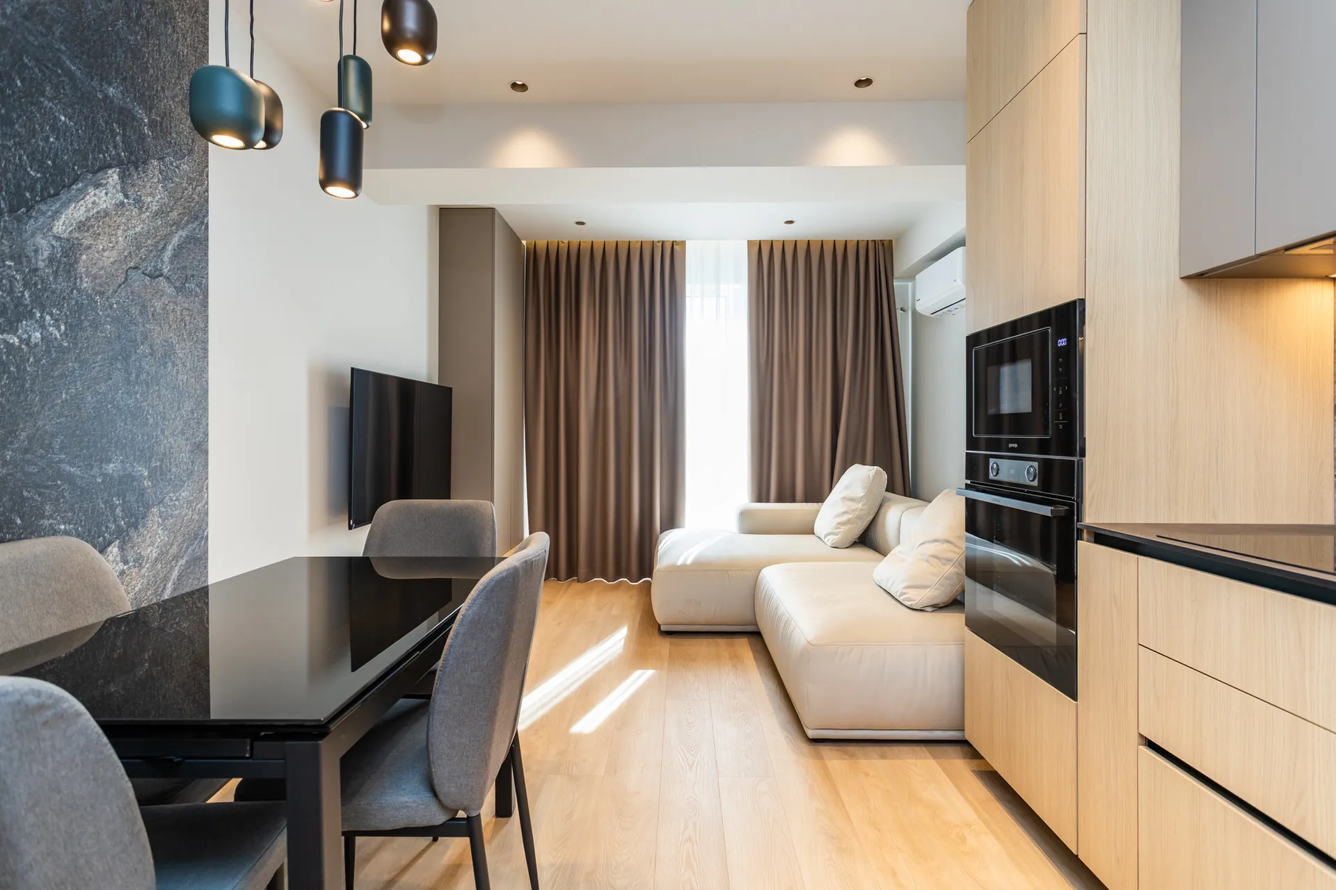 1-bedroom apartment, 47 m² — Image 1