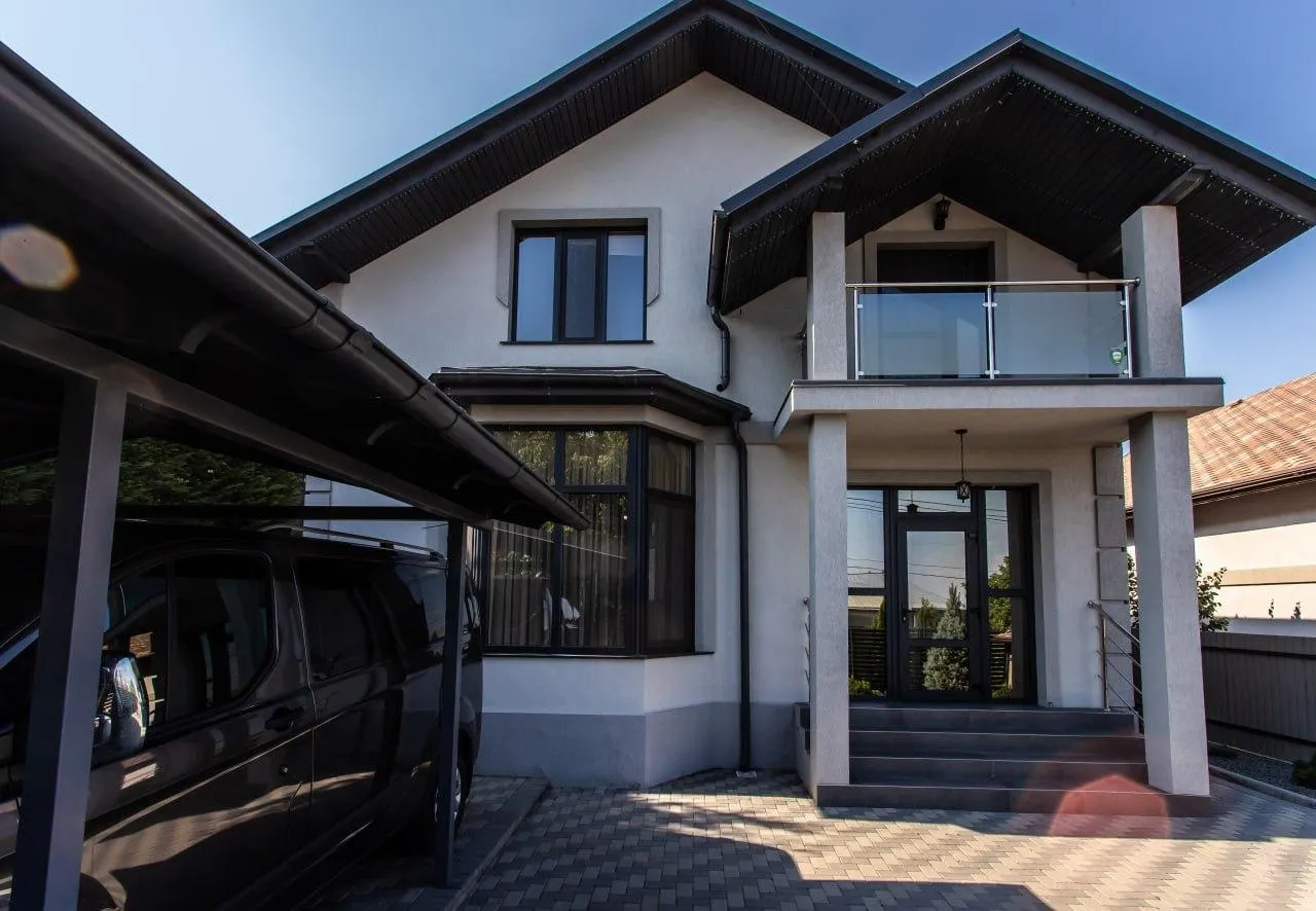 2-etaje casă, 145 m² — Imagine 1