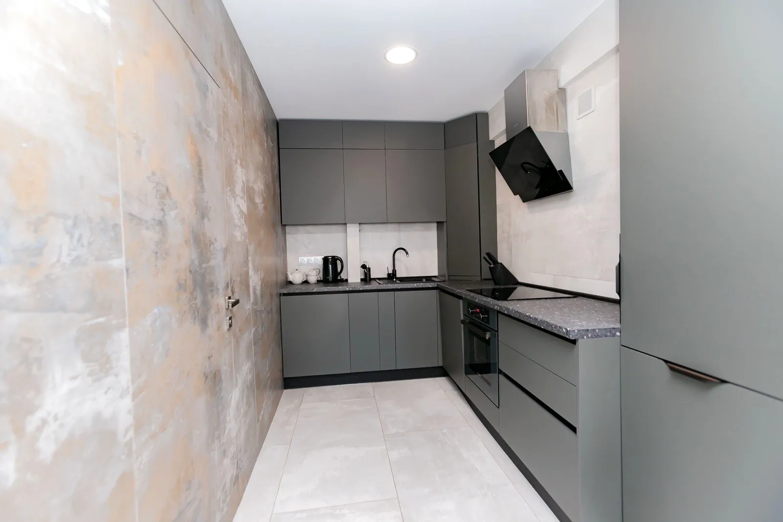 3-комнатная квартира, 98 м² — Изображение 4