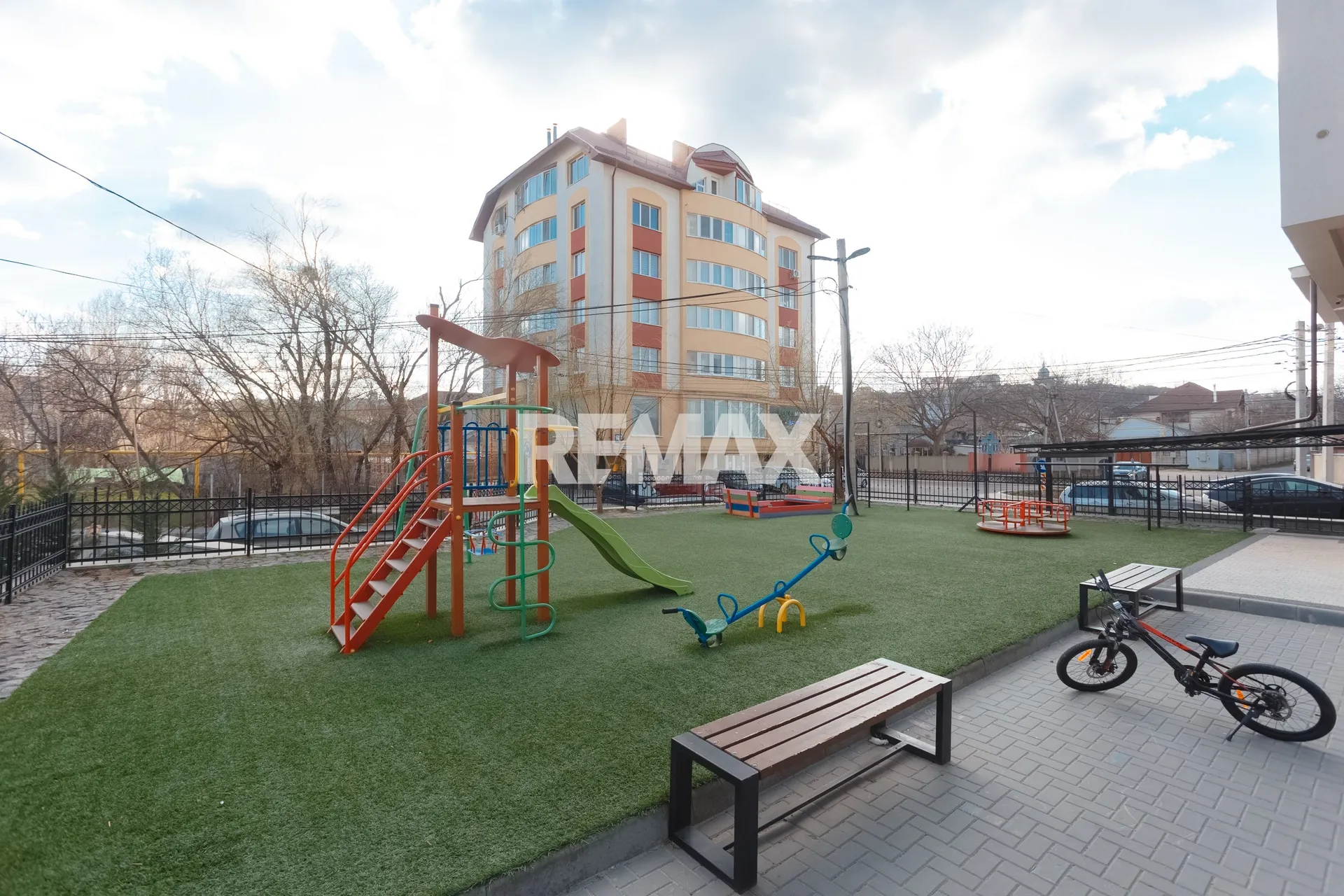 1-bedroom apartment, 52 m² — Image 6