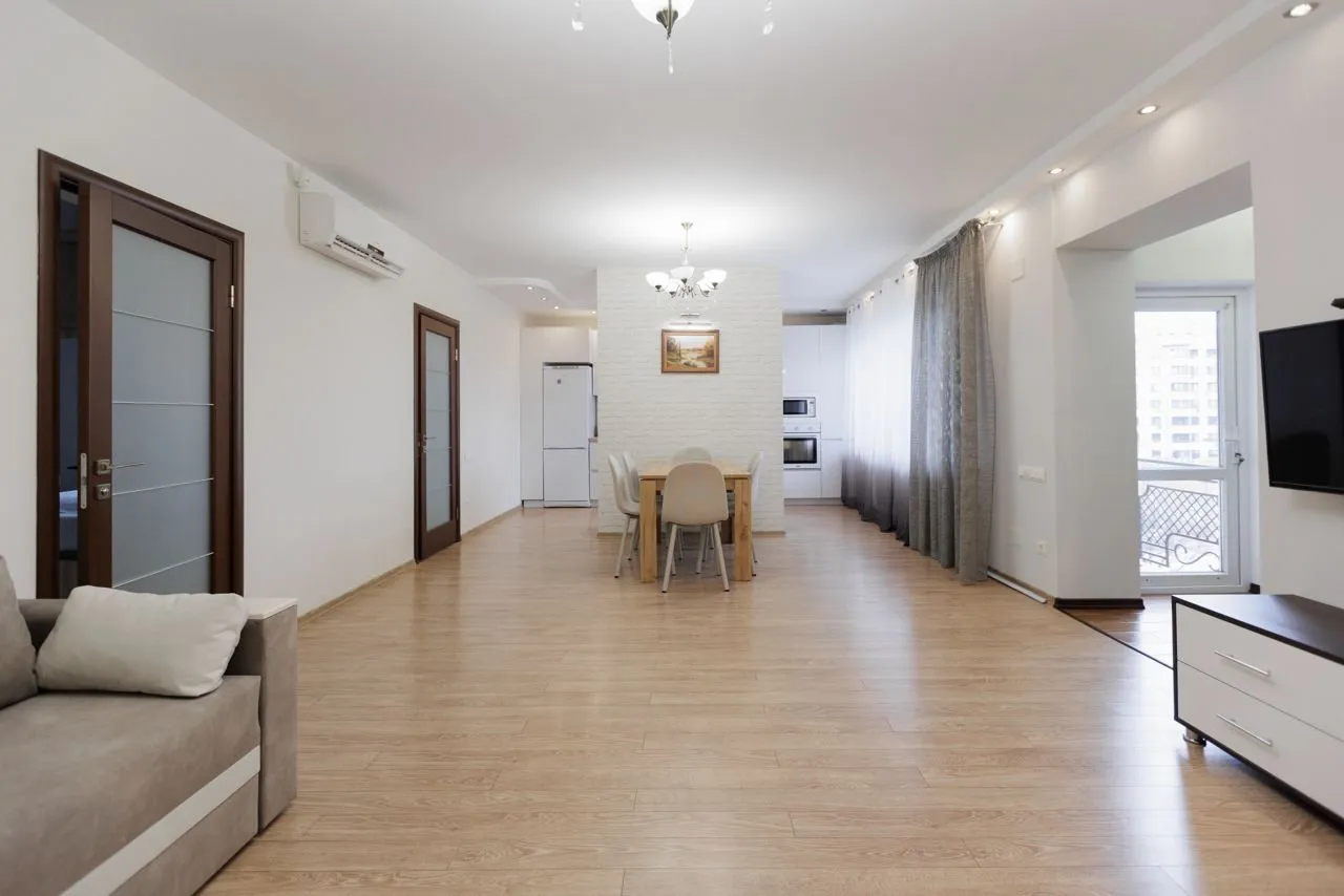 2-комнатная квартира, 75 м² — Изображение 3