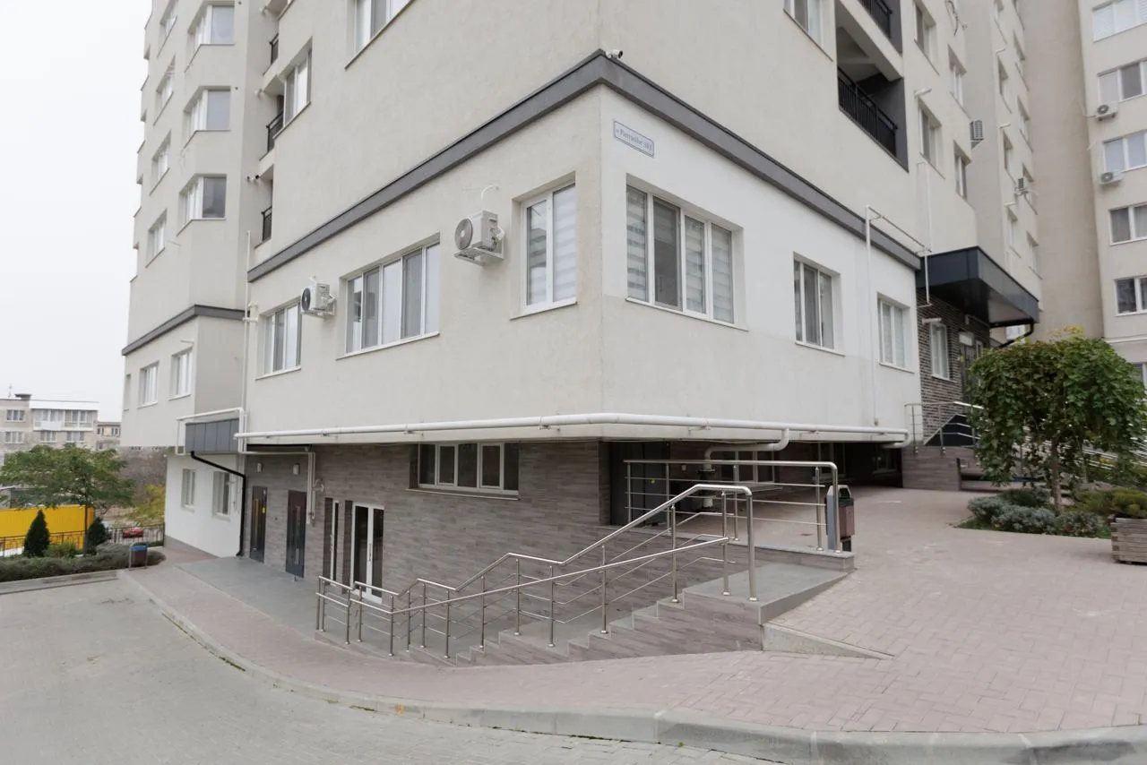 Spațiu comercial, 187.2 m² — Imagine 3