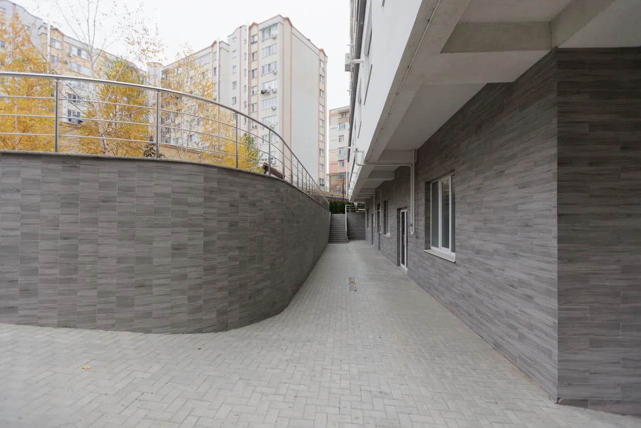 Торговое помещение, 184.1 м² — Изображение 4