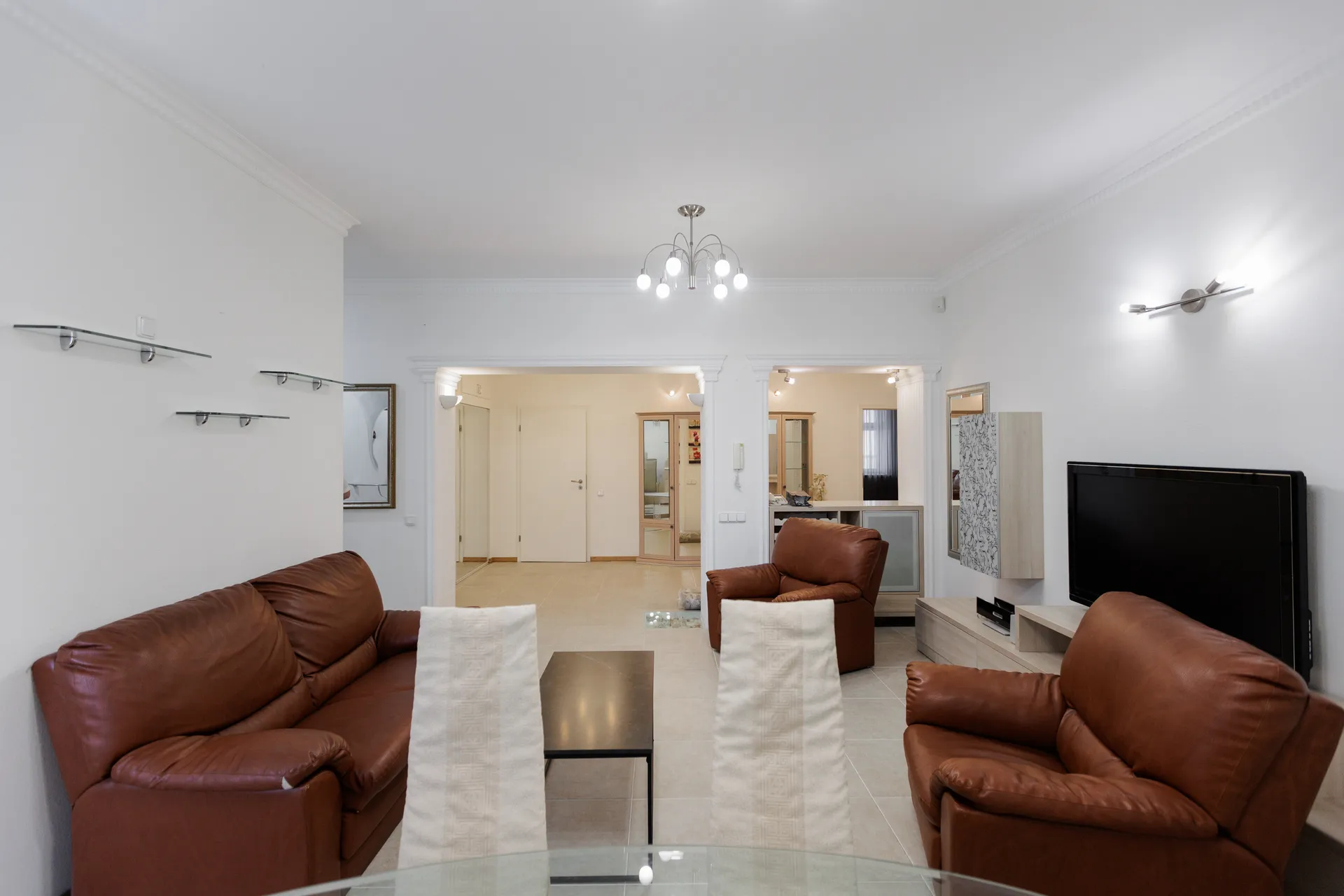 4-комнатная квартира, 156 м² — Изображение 1