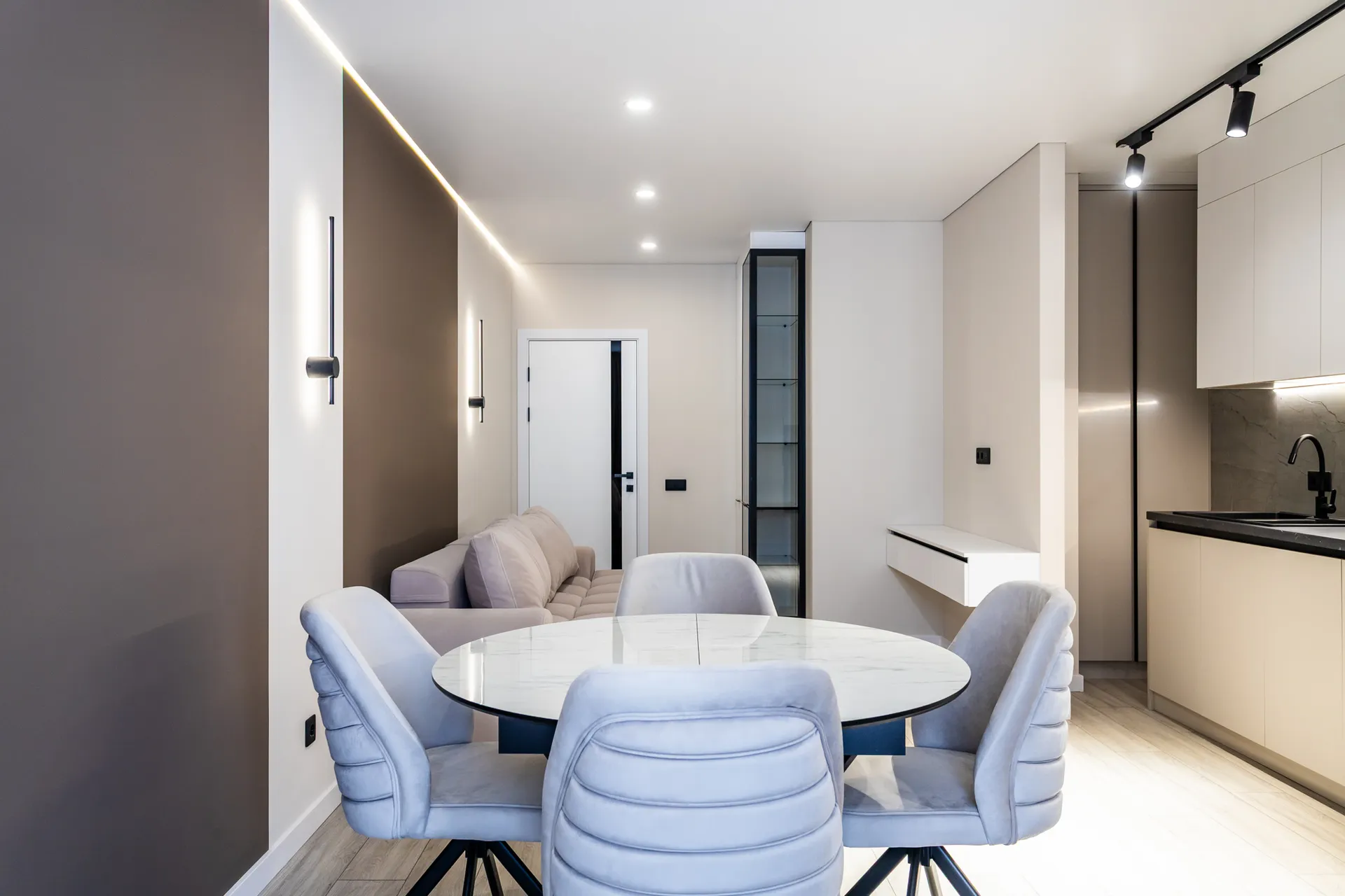 2-комнатная квартира, 89 м² — Изображение 1