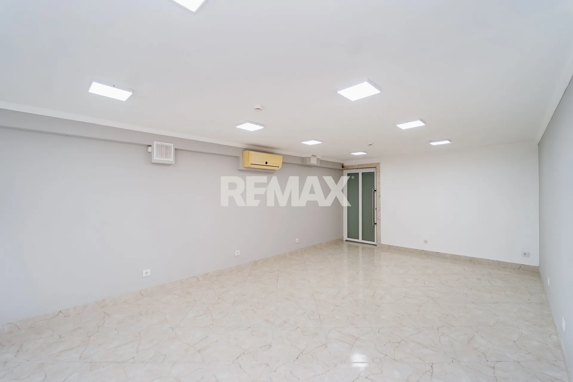 Trade space, 139.3 m² — Image 14