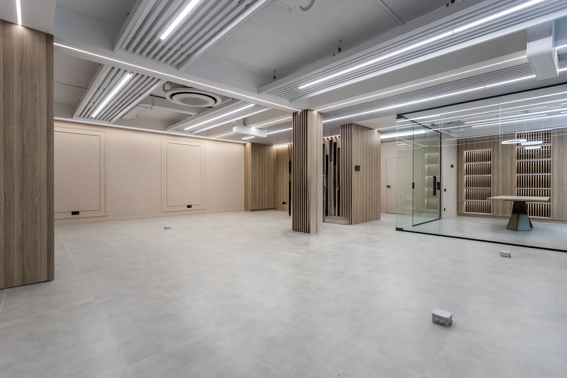 1-camere birou, 130 m² — Imagine 4