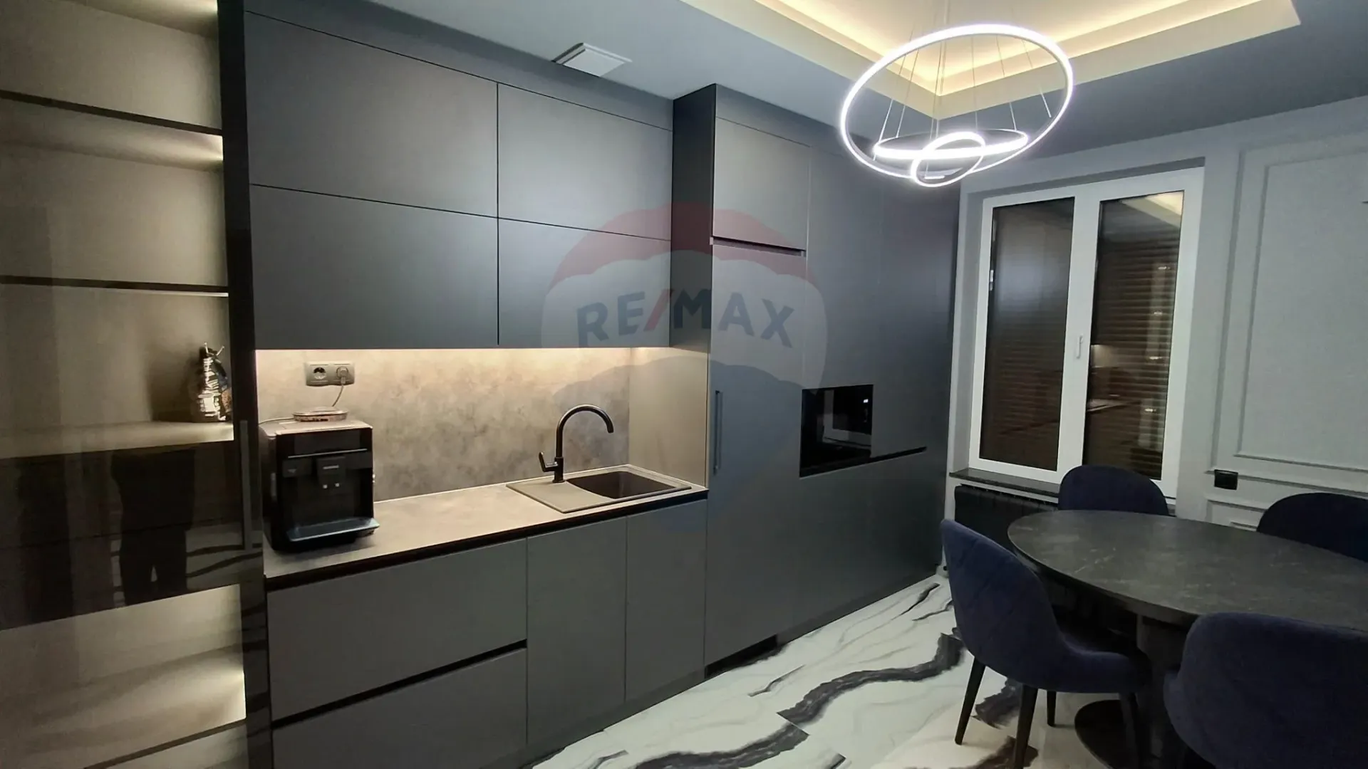 5-bedroom office, 170 m² — Image 2