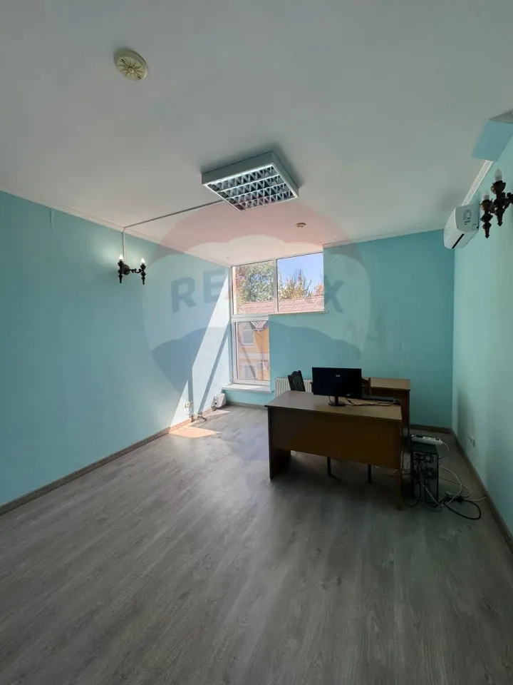 3-floor house, 336 m² — Image 4