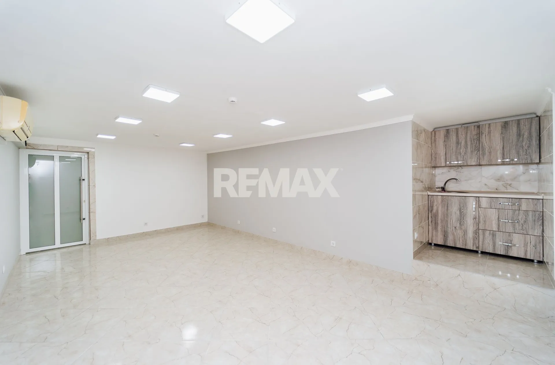 Trade space, 139.3 m² — Image 3