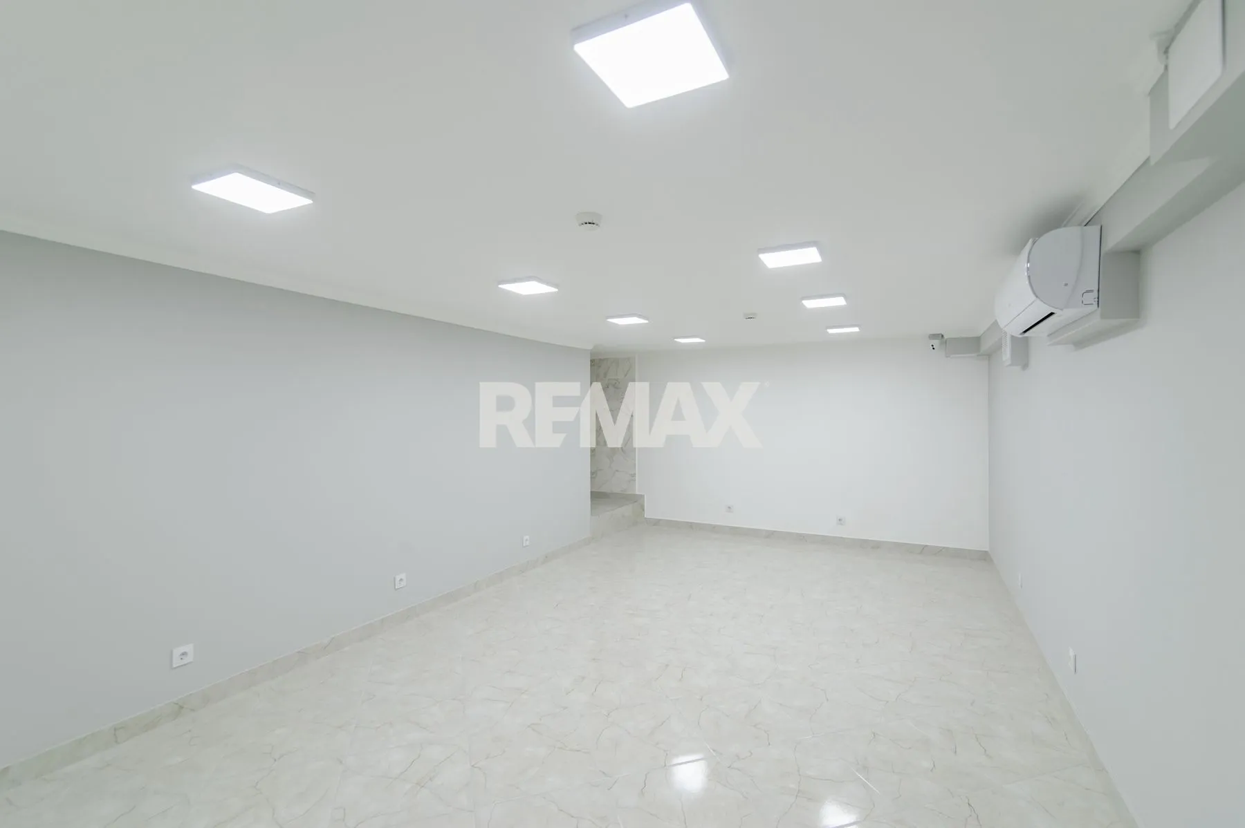 Trade space, 139.3 m² — Image 10