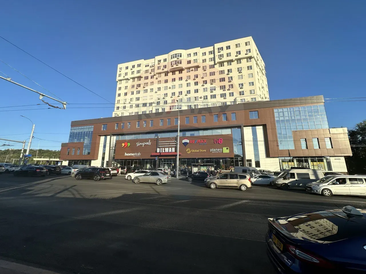 1-bedroom office, 300 m² — Image 2