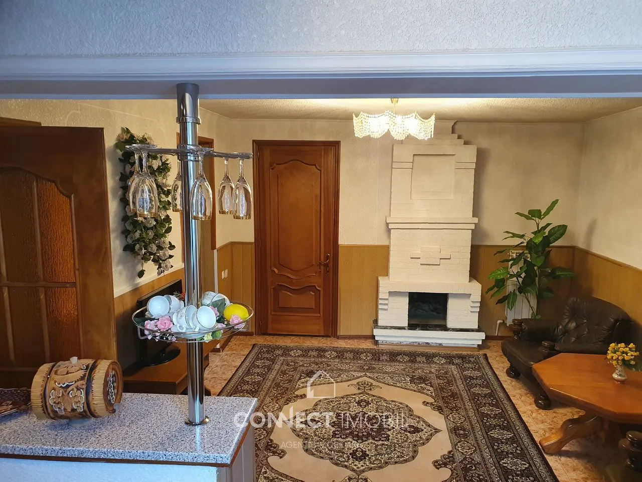 3-этажный дом, 220 м² — Изображение 1