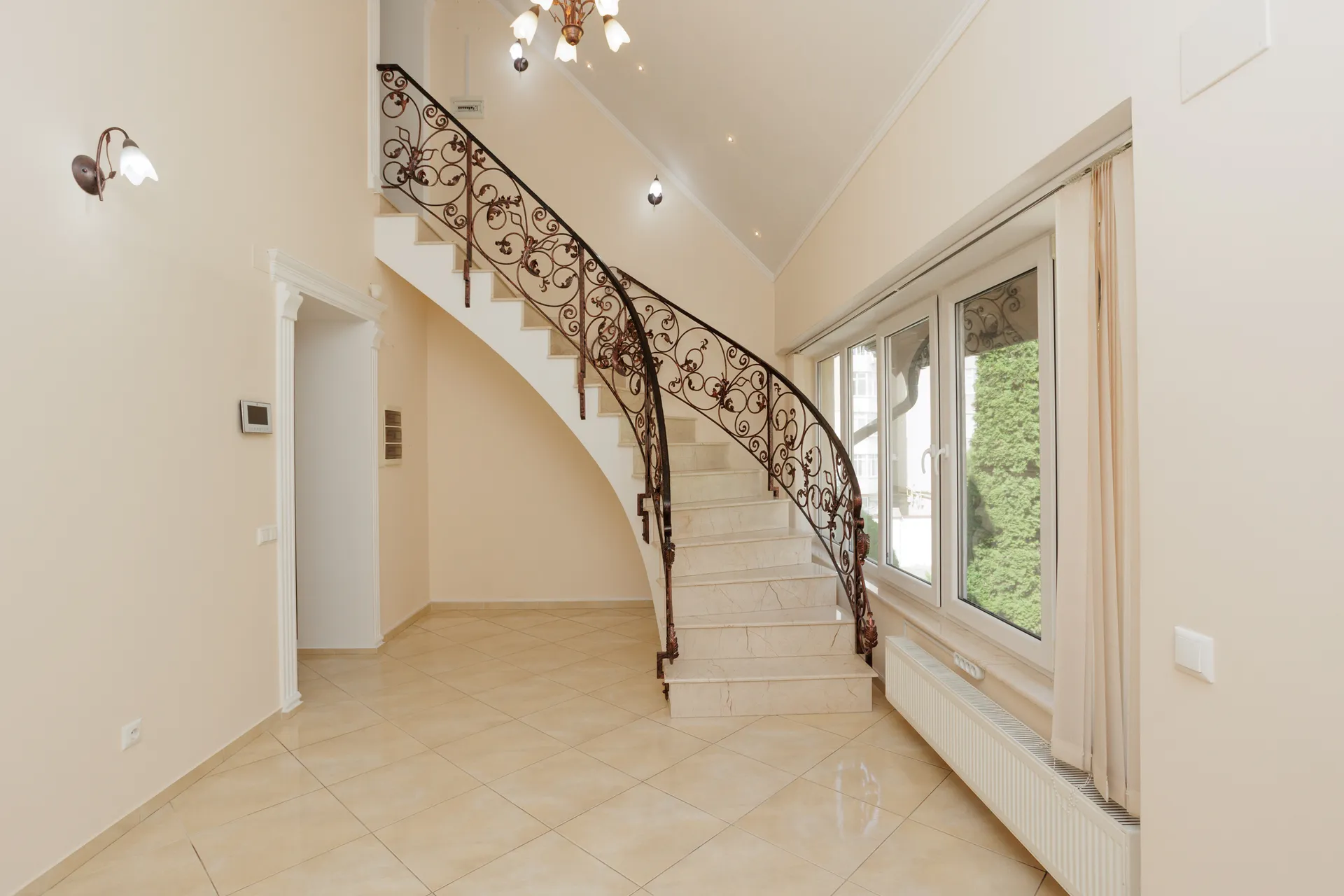 10-bedroom office, 350 m² — Image 2