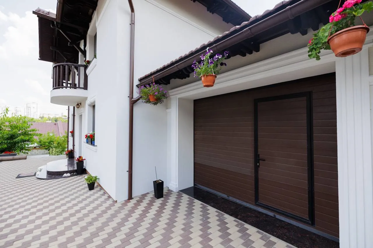 2-floor house, 260 m² — Image 4