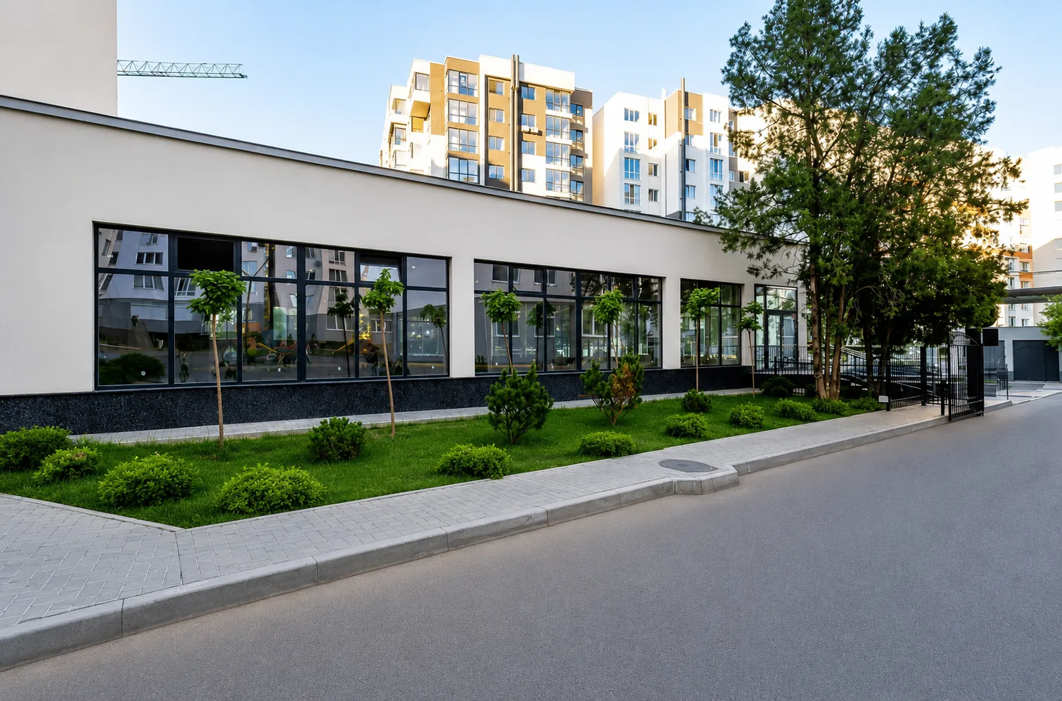 Торговое помещение, 322 м² — Изображение 2